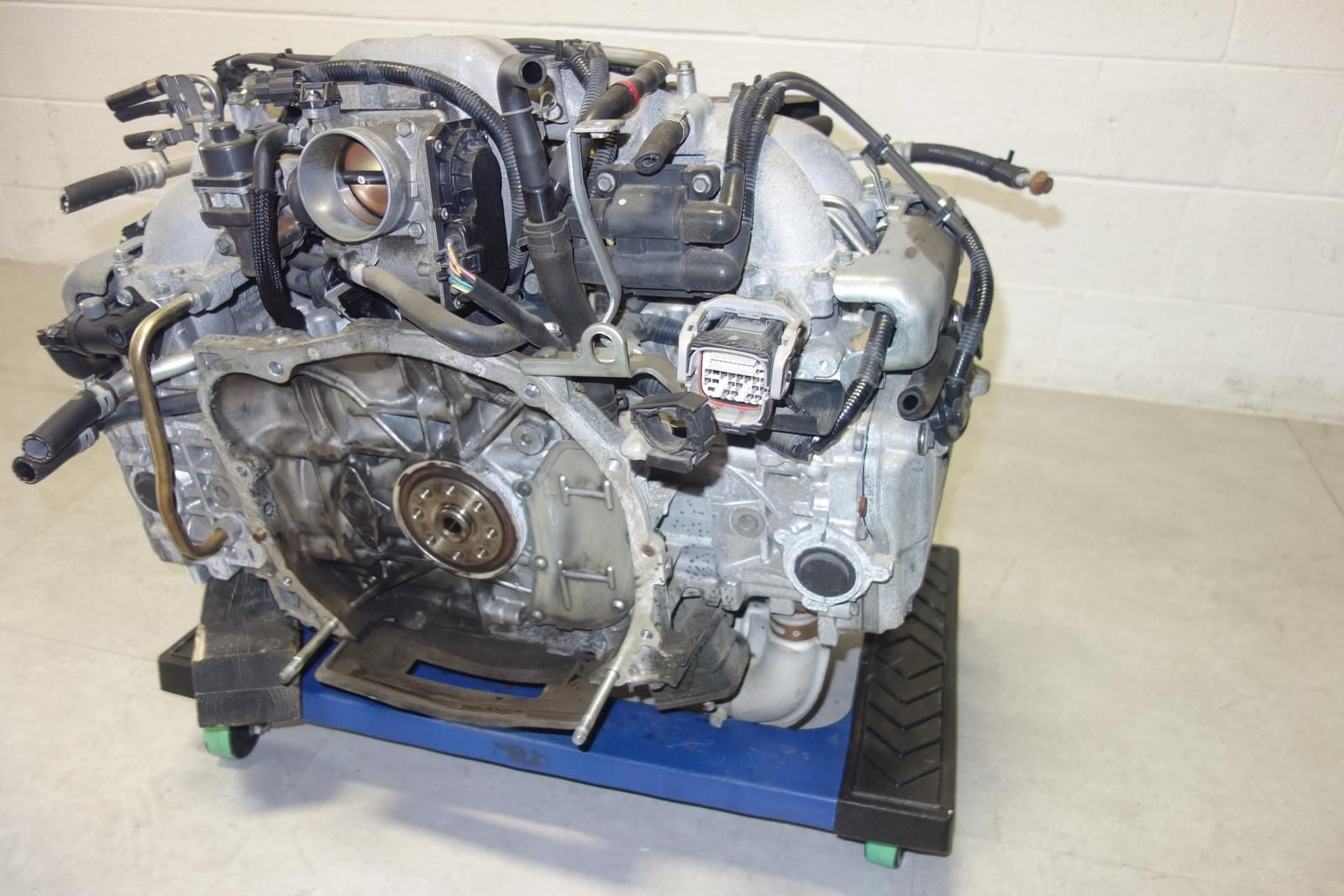 JDM Subaru Legacy Outback Impreza Forester Baja EJ20 2.0L EJ25 2.5L SOHC Engine Motor 2000-2005