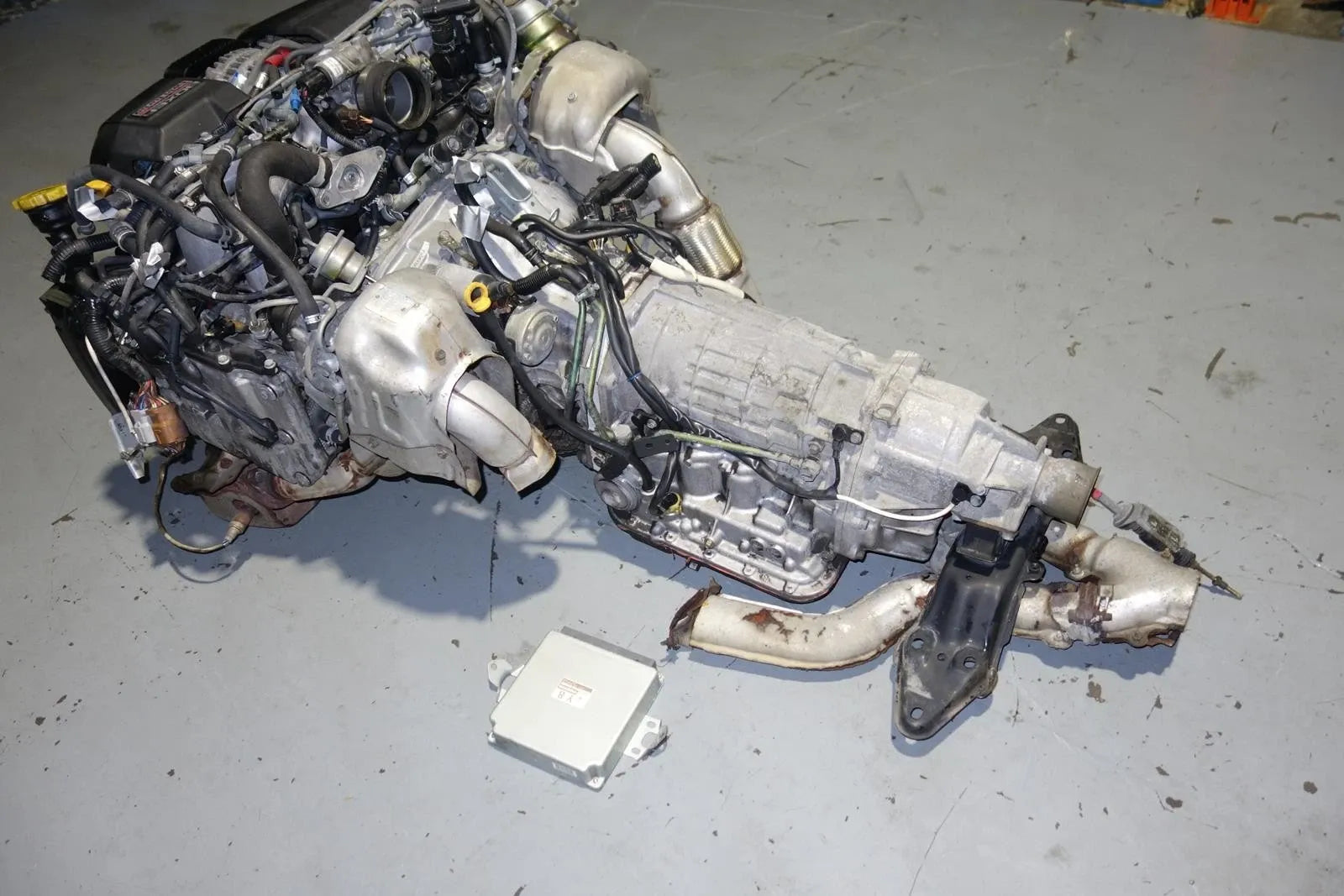 JDM Subaru Legacy GT 2.0L DOHC Twin Turbo EJ206 Engine Automatic Transmission ECU JDM EJ206-TT Motor EJ20