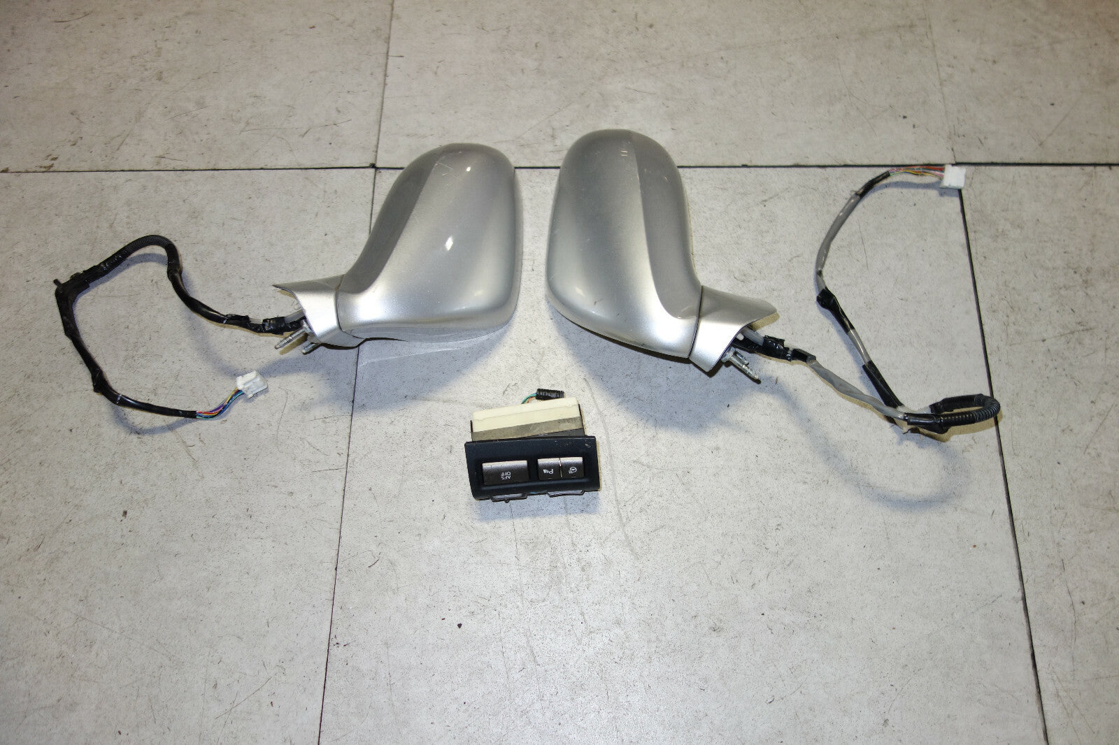 JDM Lexus LS460 Power Fodling Mirrors 2007 2008 2009 OEM Genuine Switch