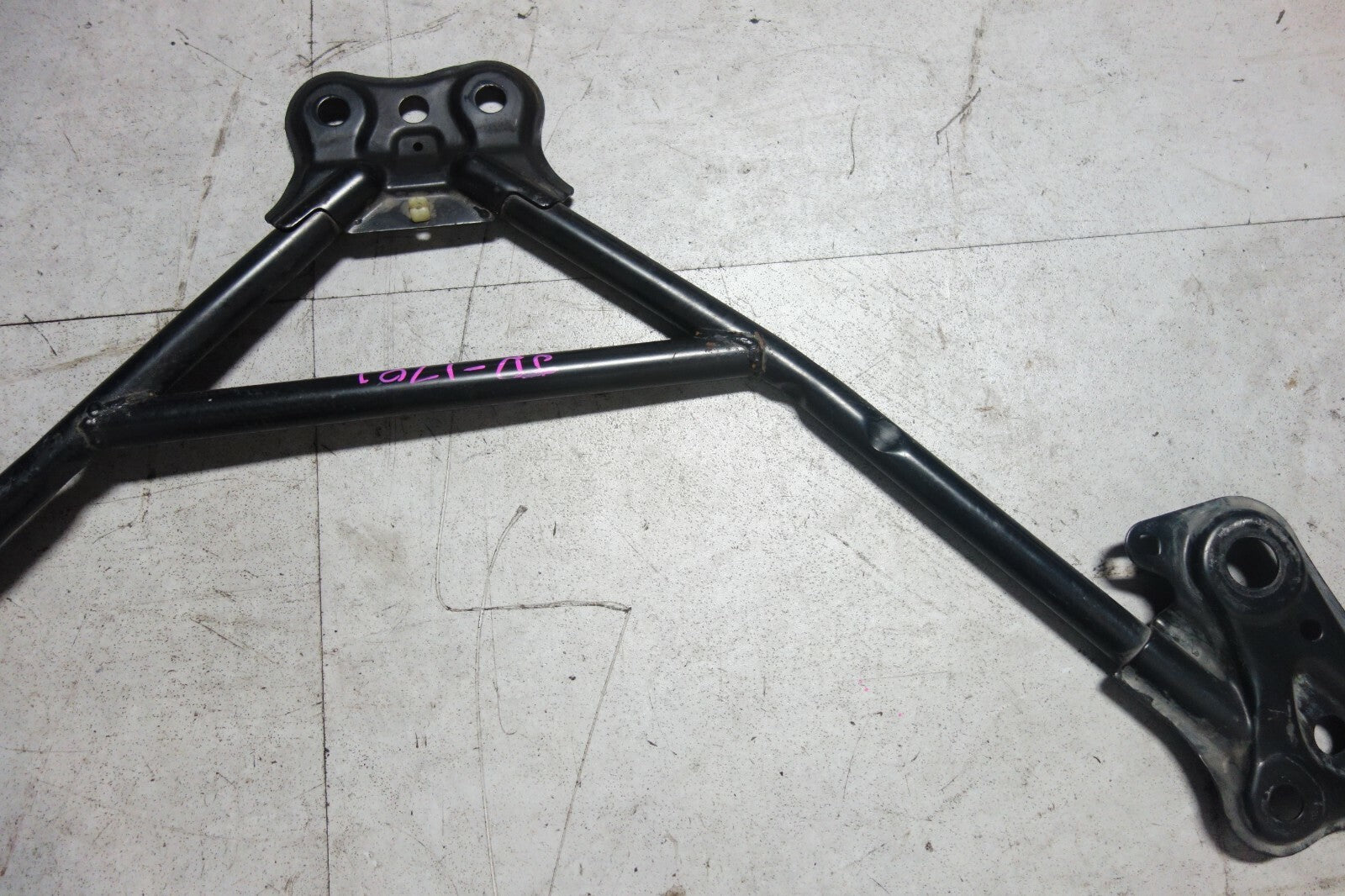 JDM TOYOTA ALTEZZA BRACE UNDER LOWER OEM RHD 2001 2002 2003 2004 2005