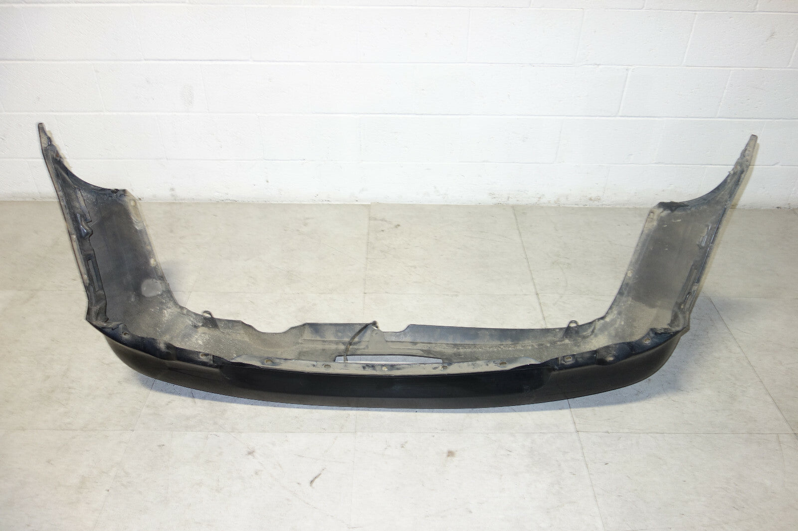 JDM Subaru Impreza WRX STi Outback TS RS Wagon Rear Bumper Cover 2004-2007