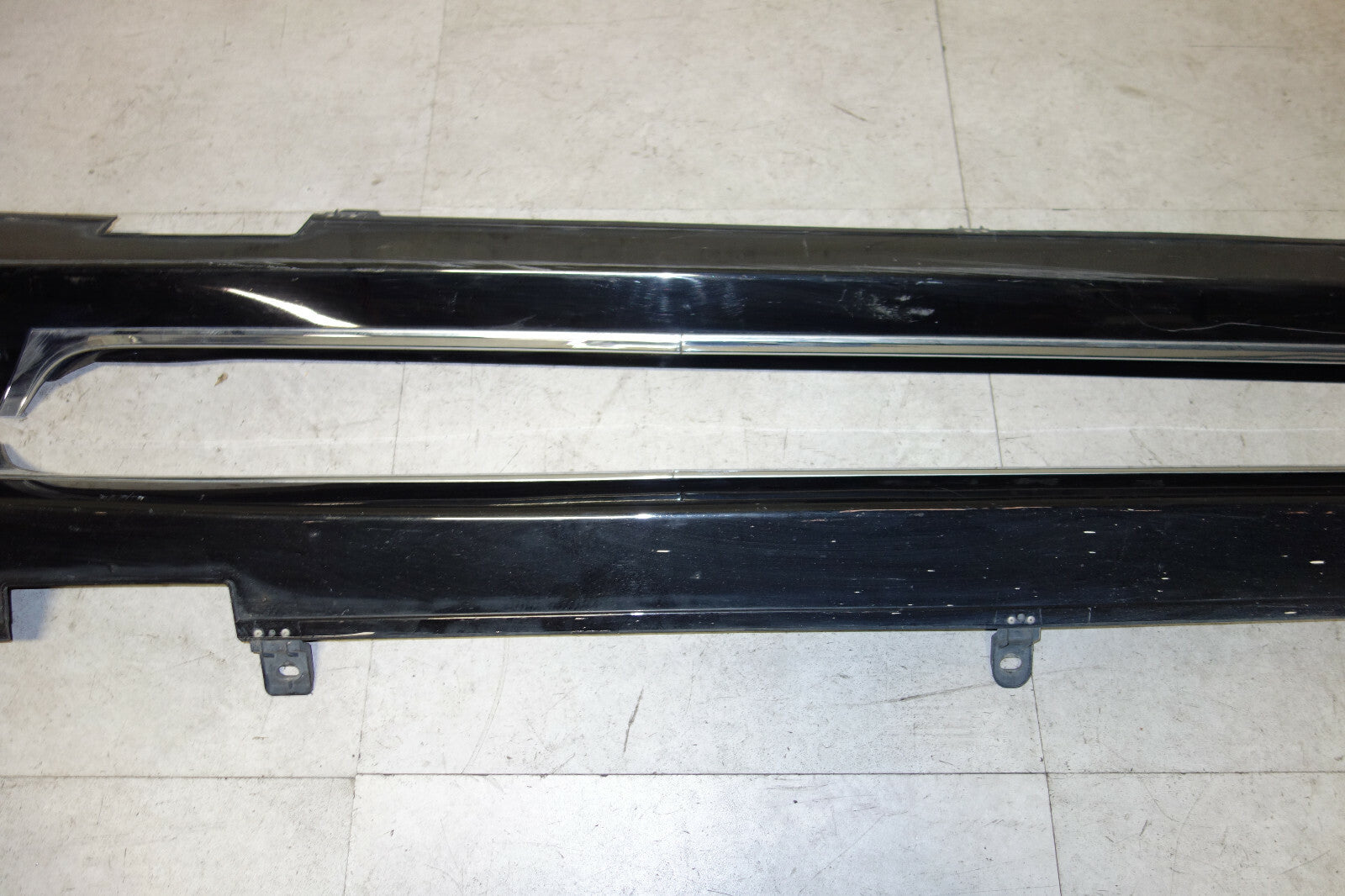 JDM Acura RL OEM Side Skirts Rocker Panels KB2 OEM 2009-2012 Pair  #3771
