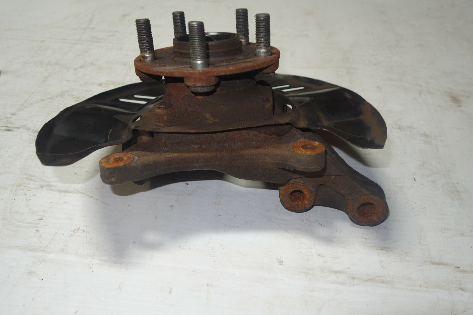 JDM 05-09 SUBARU OUTBACK OEM FRONT LEFT KNUCKLE HUB SPINDLE BP BE SUSPENSION JDM