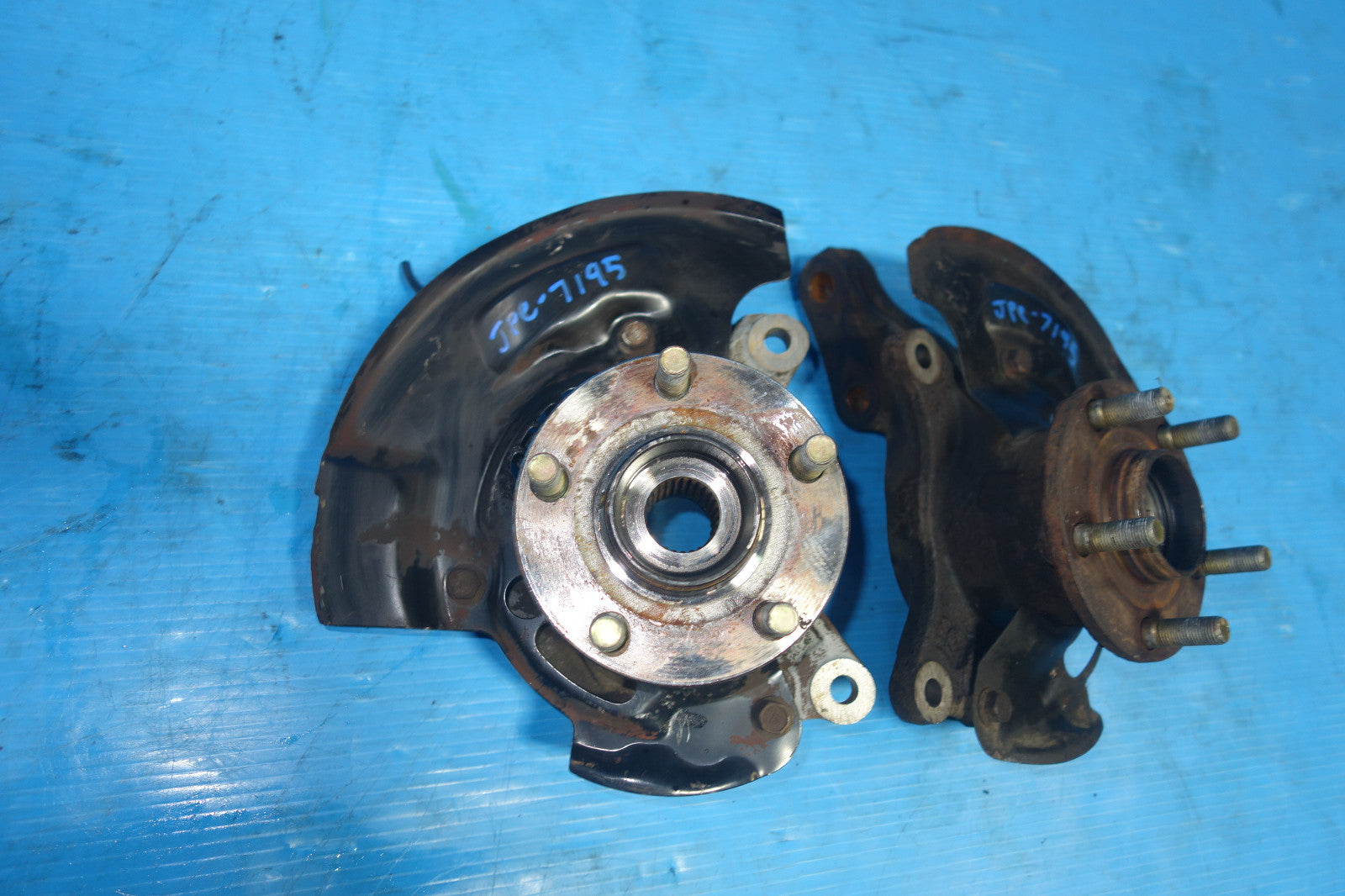 2003-2008 JDM Subaru Forester Front Spindles Hubs Knuckles Bearings 5X100 STi