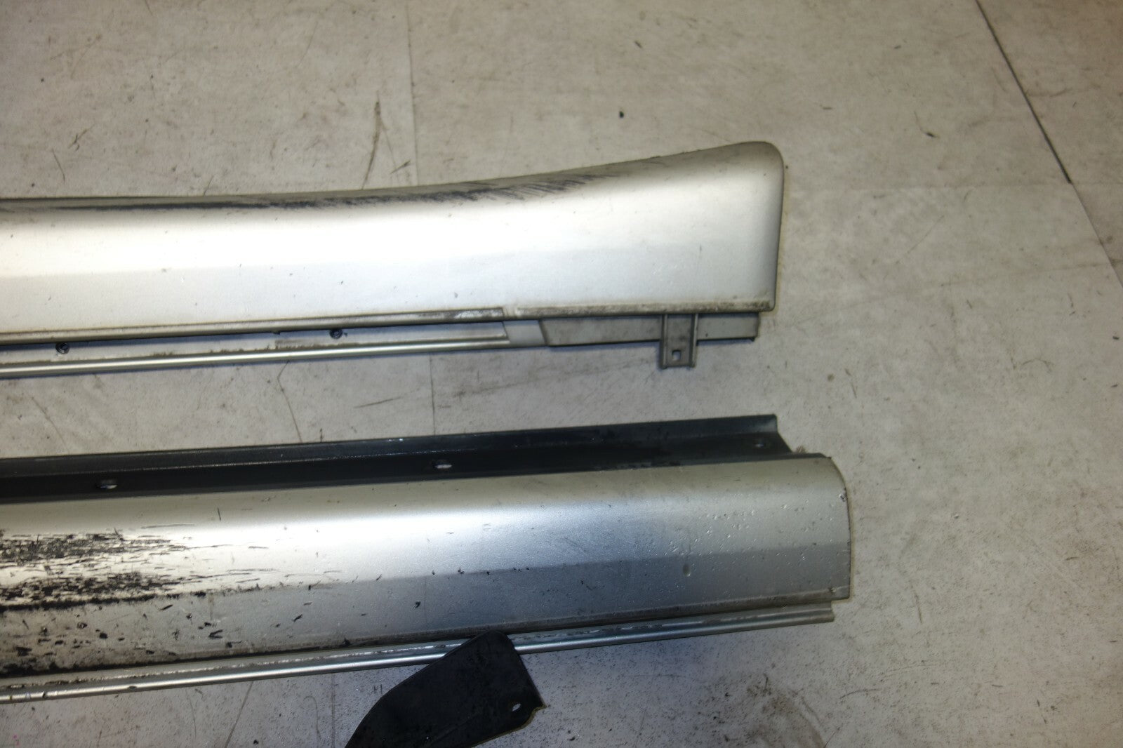 JDM Lexus GS300 GS400 GS430 Side Skirts Pair JZS161 1998-2005 OEM STOCK ROCKER