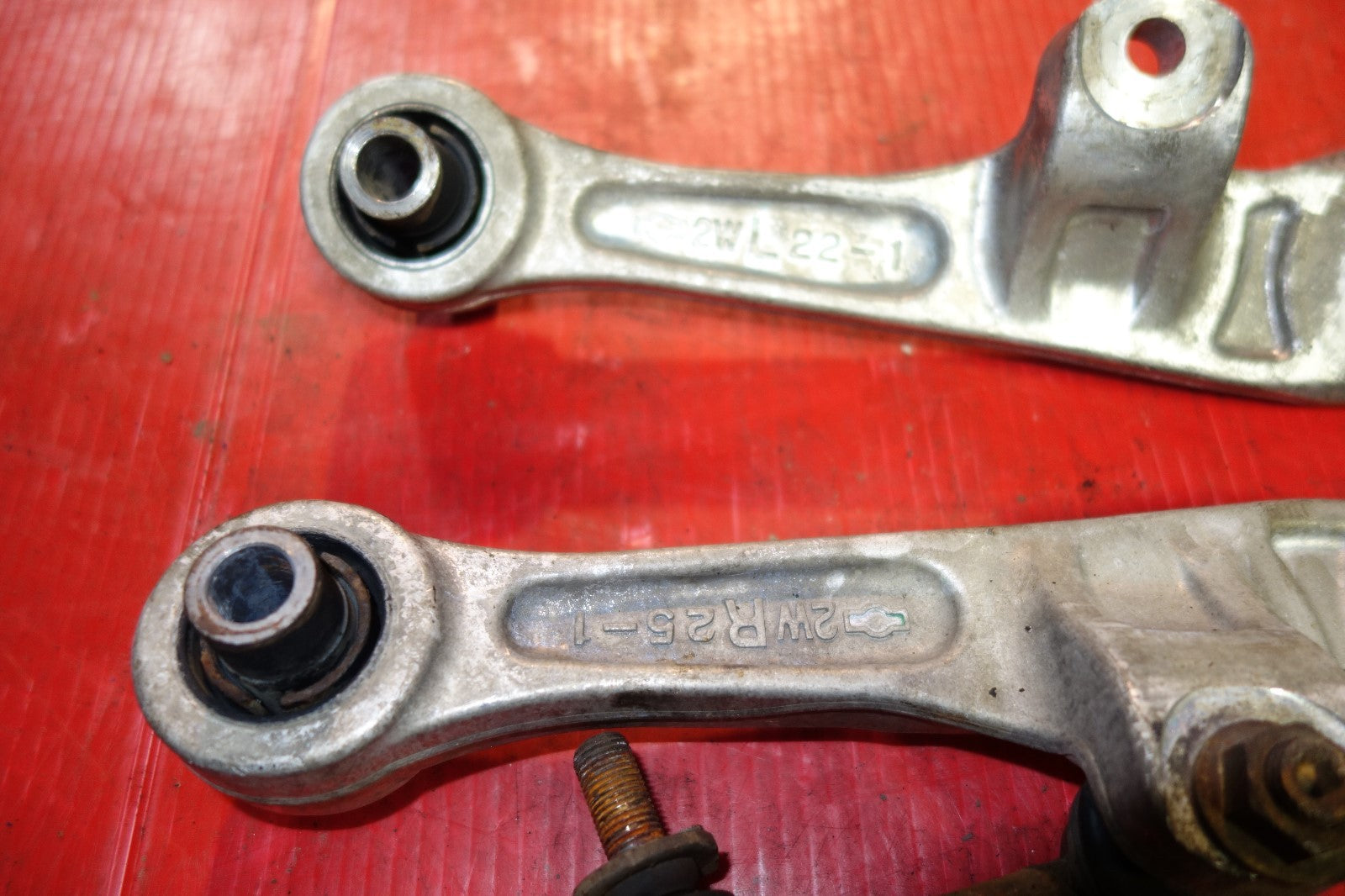 JDM Infiniti G35 / 350z Front Lower Forward Control Arms Ball Joints 2003-2009