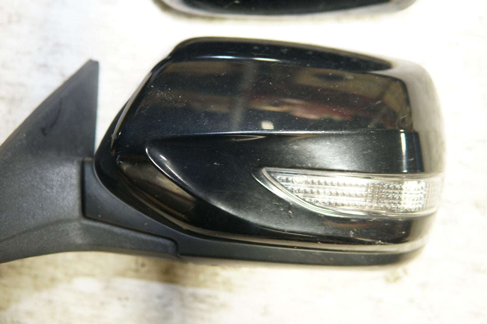 JDM 2010-2014 Subaru Legacy BR BM Power Folding Mirrors + Signal Lights OEM