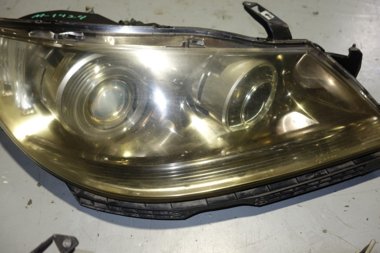 JDM 05-08 GENUINE ACURA RL CLEAR OEM HID HEAD LIGHTS KB1 HEADLIGHTS PAIR LH & RH