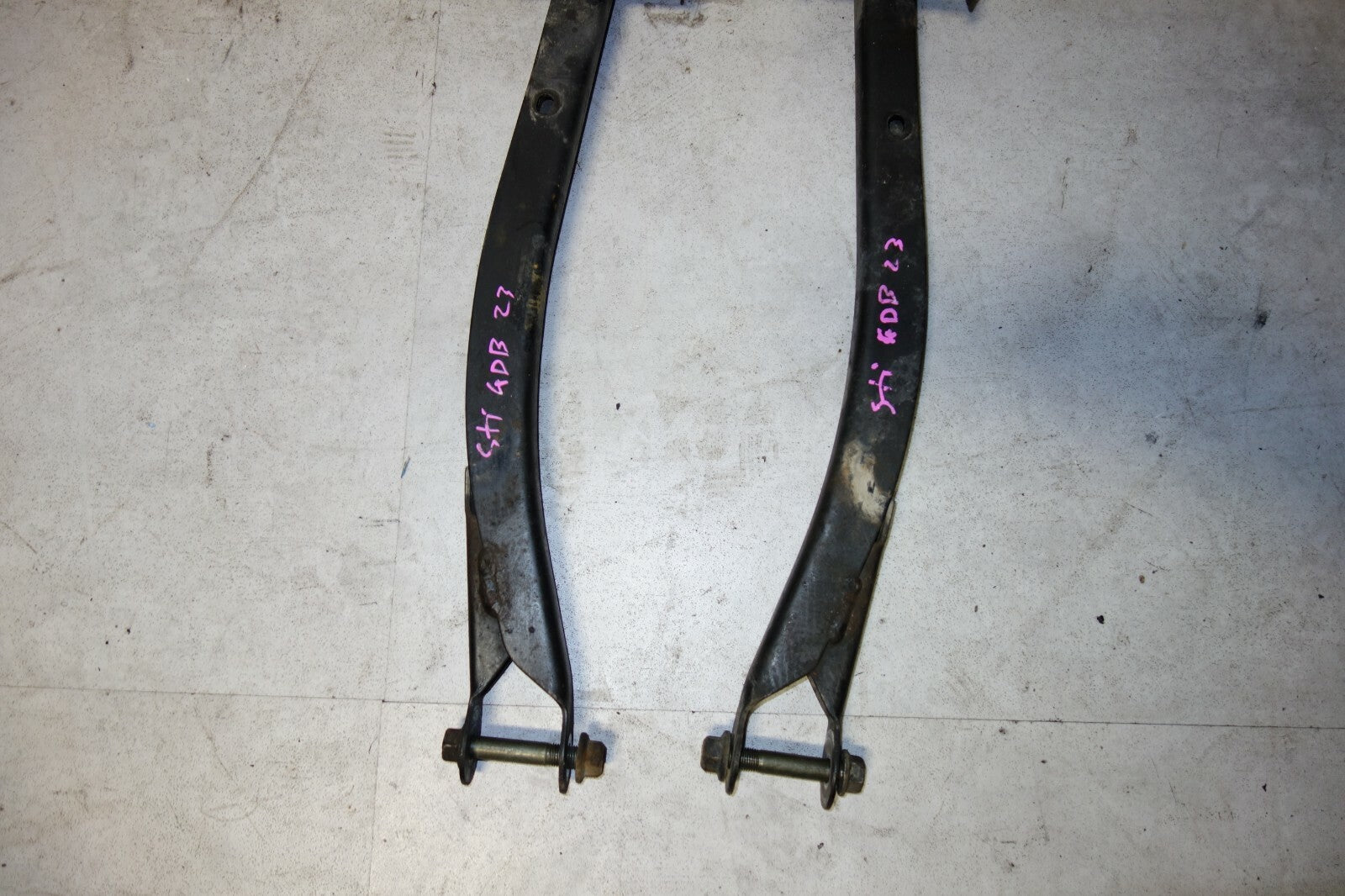 JDM Subaru Impreza RS TS WRX STi Rear Trailing Arms LH RH GDA GGA 2002-2007
