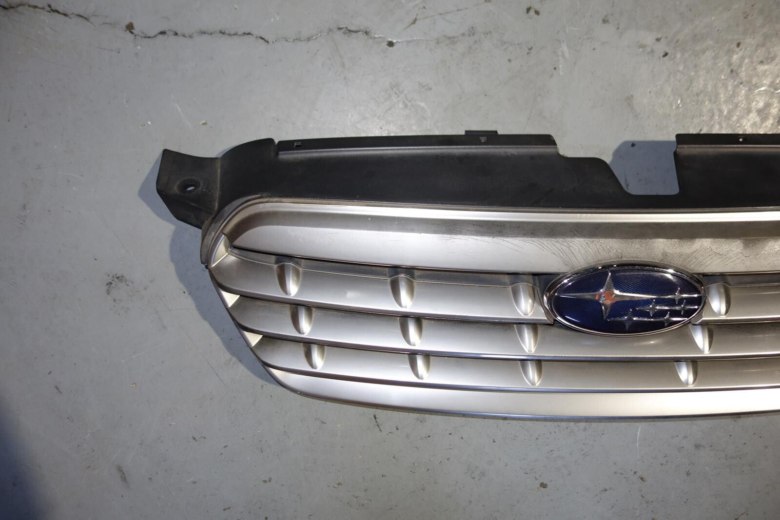 JDM Subaru Legacy Outback Grille 2008 2009 OEM Genuine MF-1617