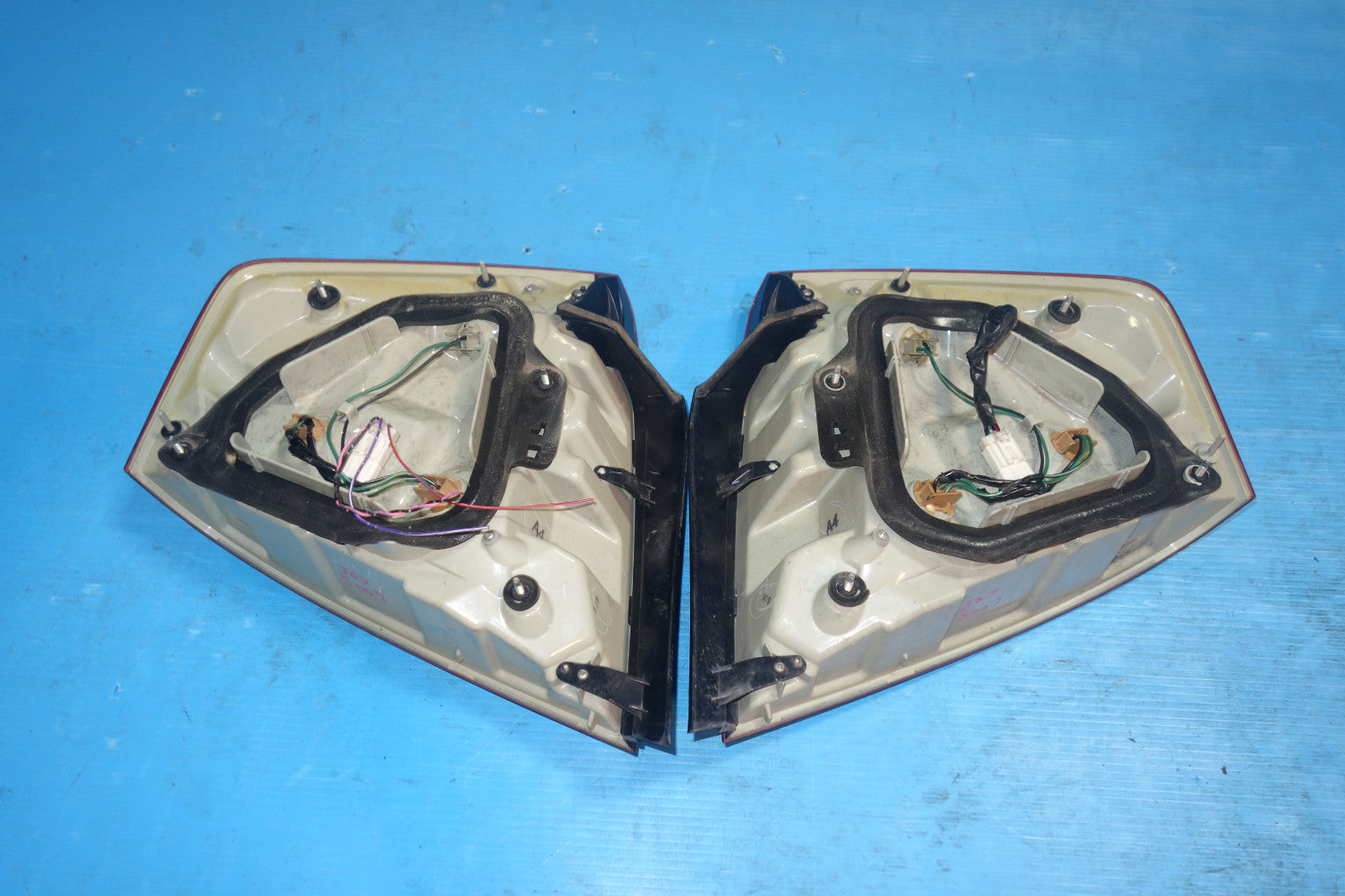 JDM INFINITI M35 M45 FUGA OEM TAIL LIGHTS LEFT & RIGHT  2006-2010 # 5007