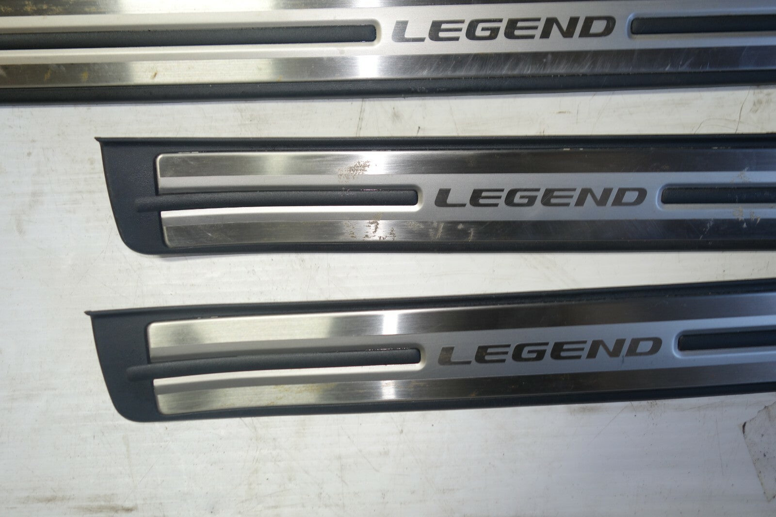 JDM 2005-2008 ACURA RL HONDA LEGEND OEM DOOR SILLS TRIM SCUFF PLATES SIDE STEPS