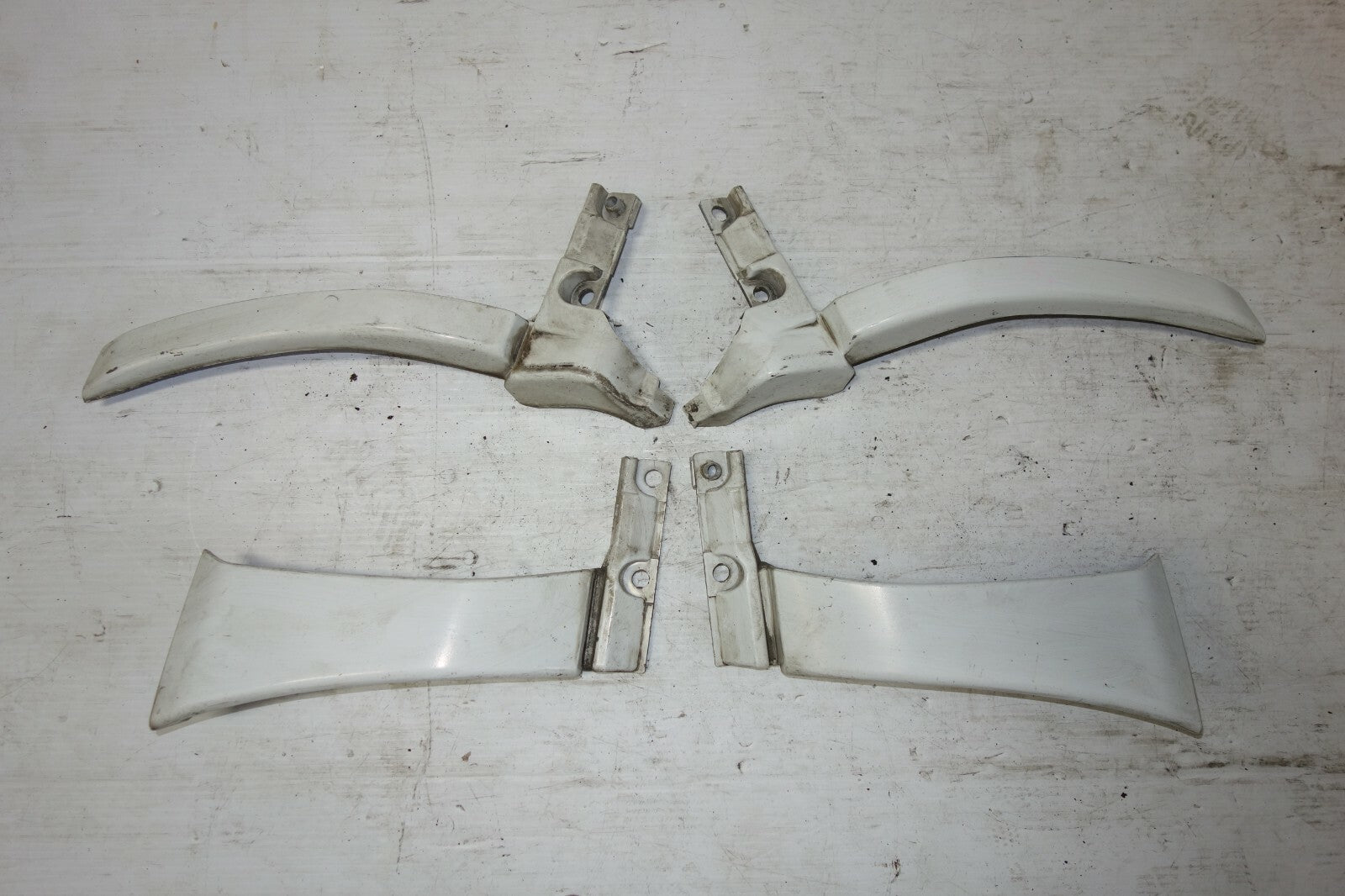 JDM 1998-2002 SUBARU FORESTER STi SF5 OEM SIDE SKIRTS FENDER FILLERS FORESTER