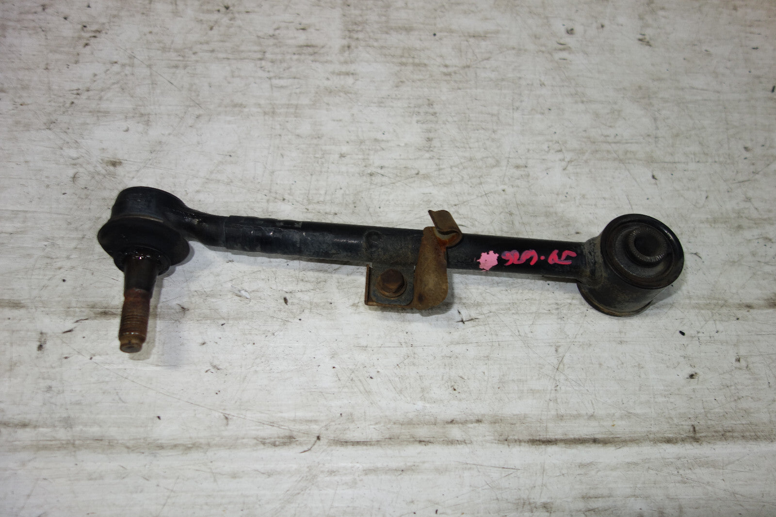 JDM Lexus Is300 Rear Lateral Upper Track Control Rod Arm & Ball Joint 2001-2005