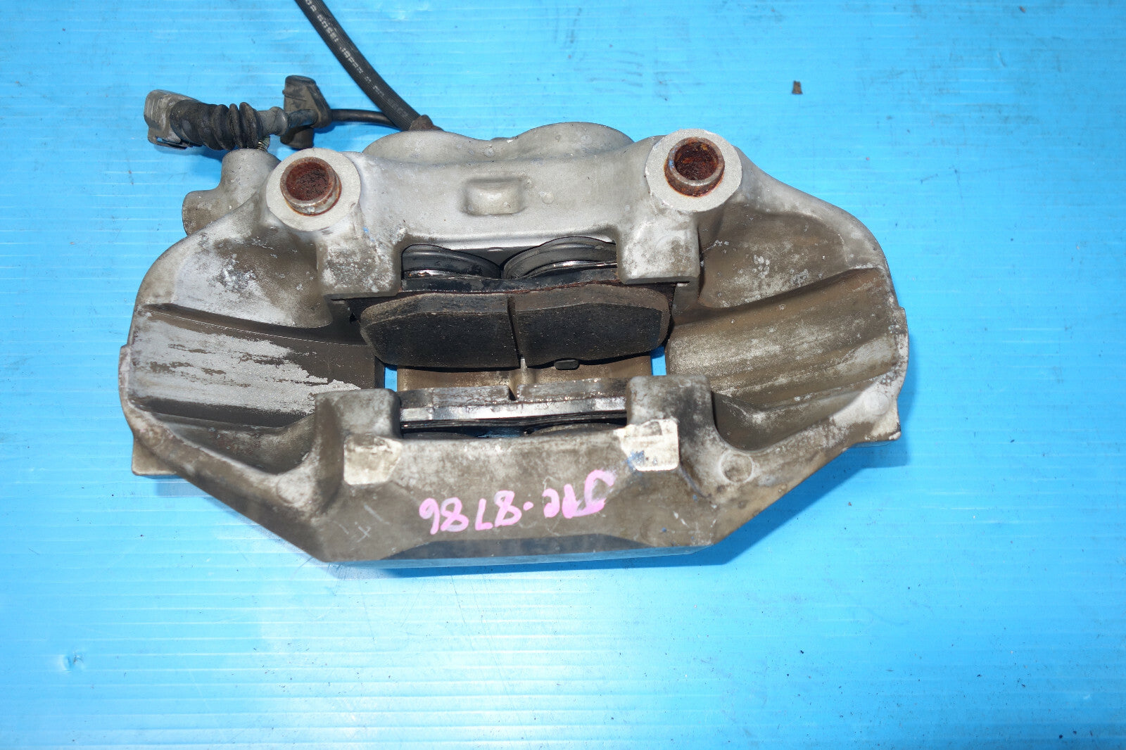 Lexus LS430 Front Right Passenger 4 Pot Piston Brake Calipers OEM 2001-2006 JDM