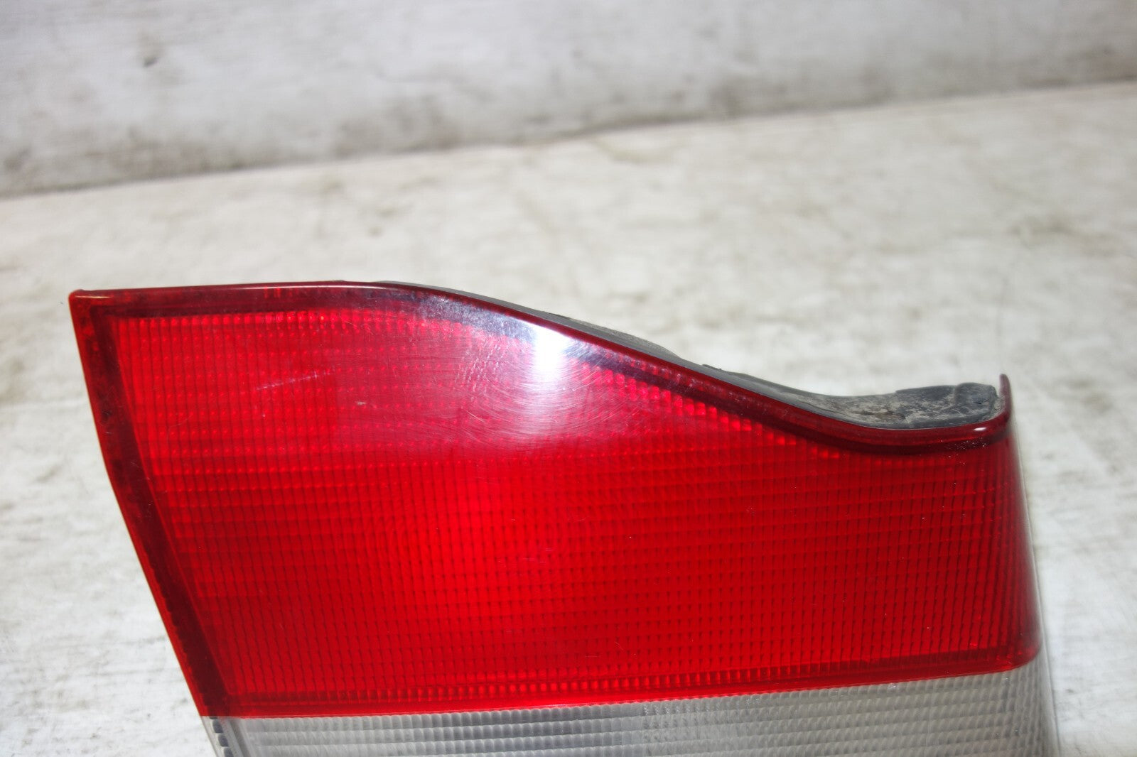 JDM 1996-2000 HONDA DOMANI ACURA EL TRUNK LIGHT  LEFT SIDE LAMP FITS ACURA EL