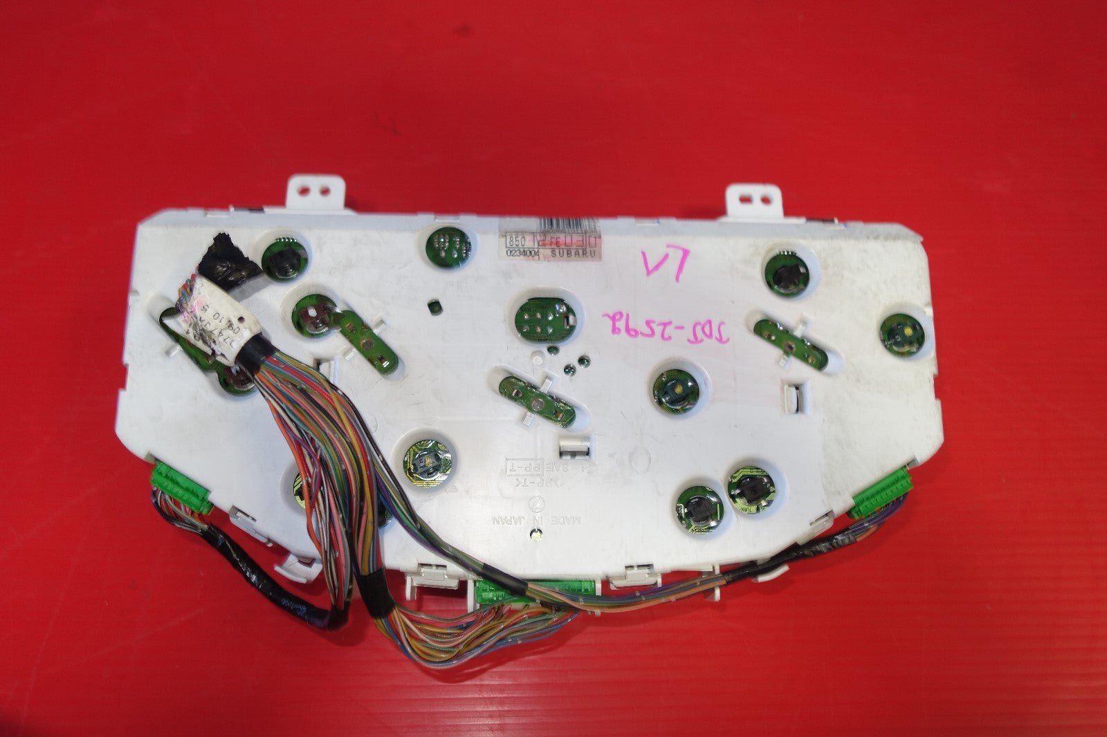 JDM Subaru Impreza OEM Gauge Cluster Speedometer Automatic A/T 2002-2003 #2592