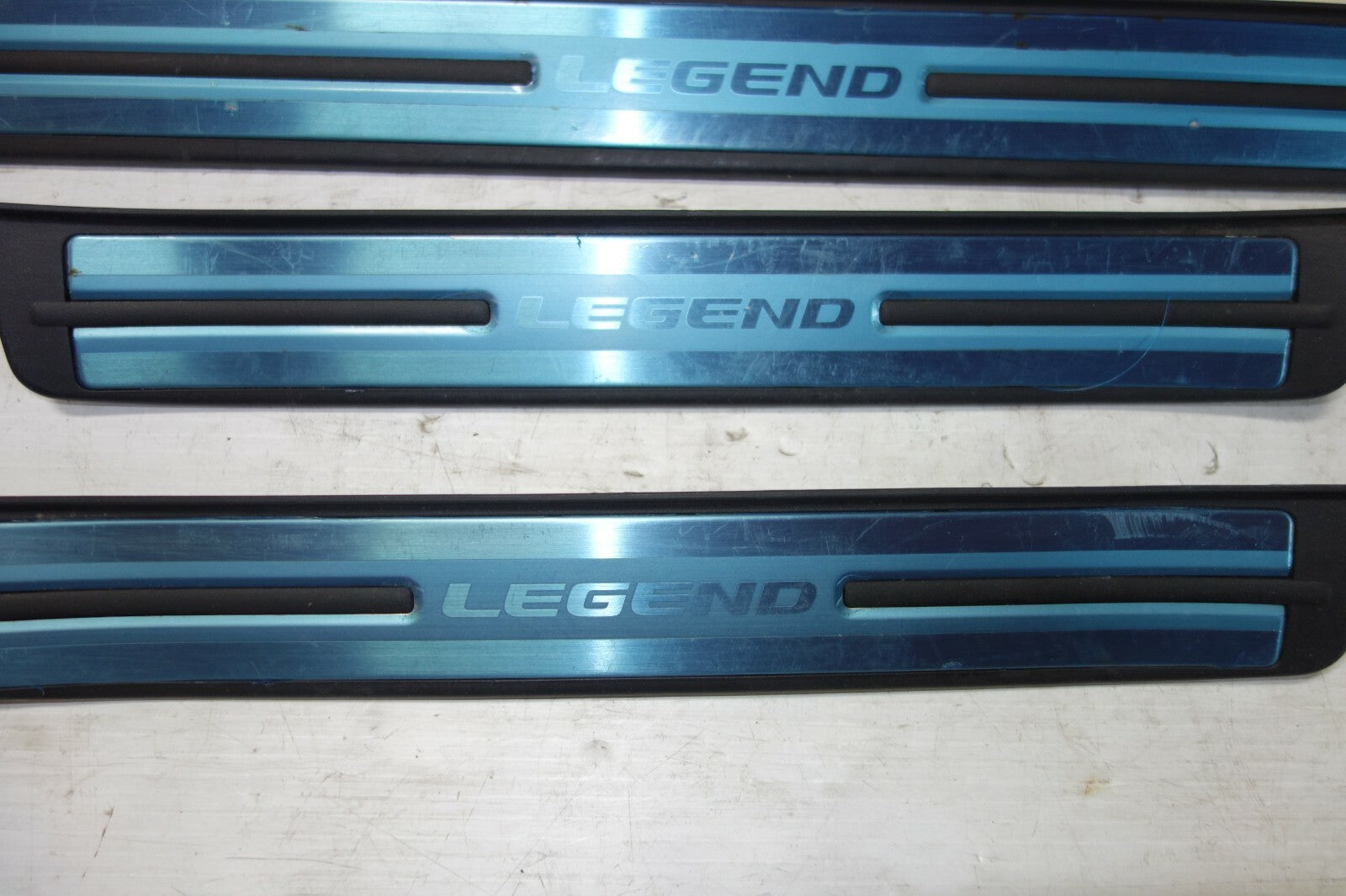 JDM ACURA RL HONDA LEGEND KB1 OEM DOOR SILLS TRIM SCUFF PLATES SIDE STEPS 05-08