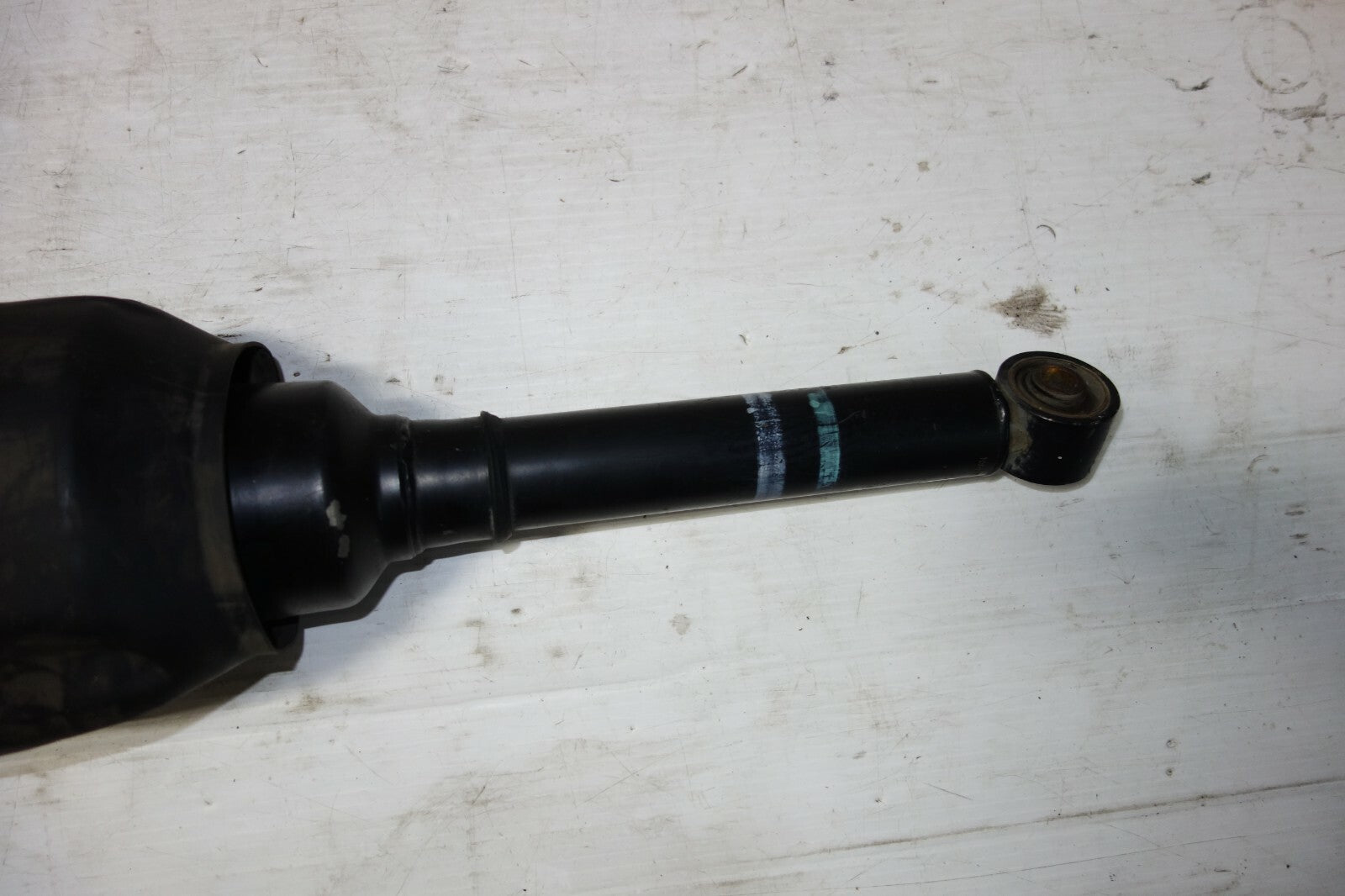 JDM 2004-2006  LEXUS LS430 OEM FRONT AIR SHOCK STRUT LEFT SUSPENSION (FITS:LS430