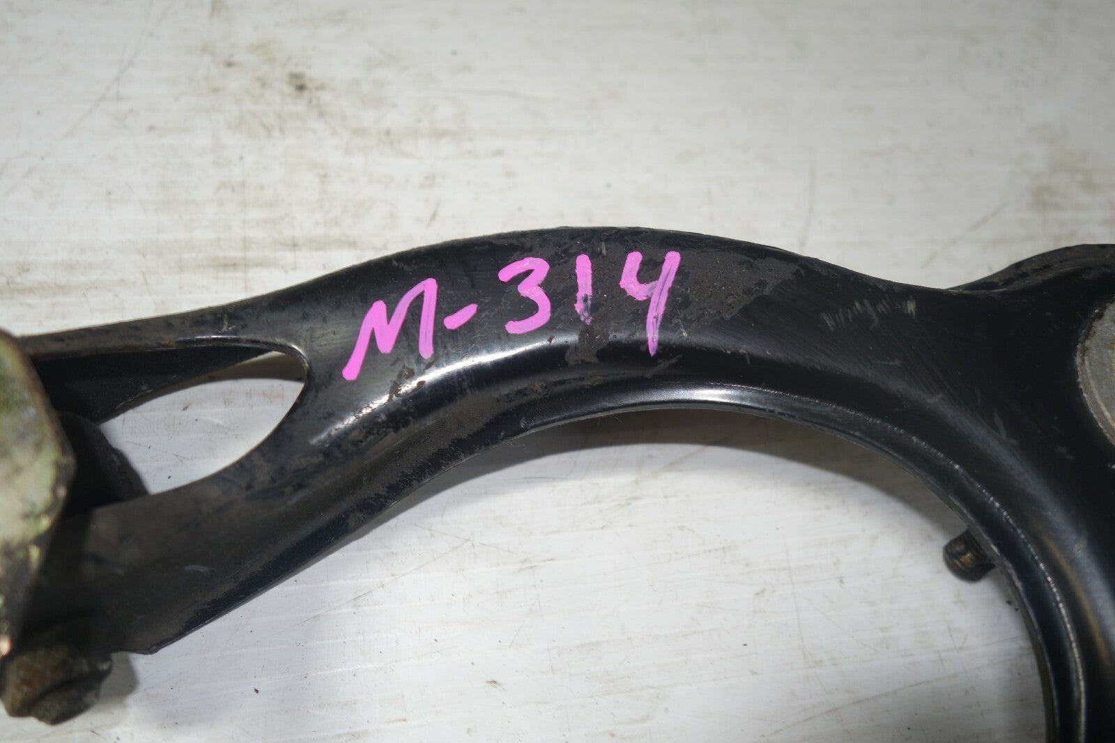 JDM 1994-2001 ACURA INTEGRA TYPE R DC2 OEM USED FRONT UPPER CONTROL ARMS LH & RH