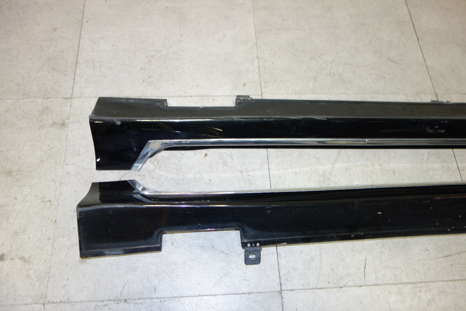 JDM Acura RL OEM Side Skirts Rocker Panels KB2 OEM 2009-2012 Pair  #3771