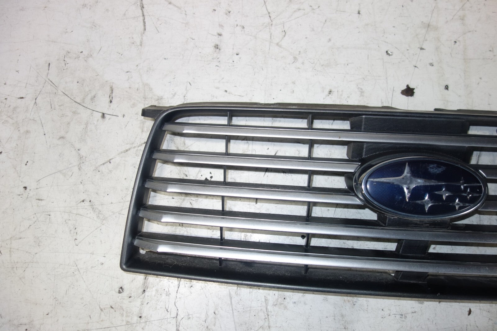 JDM Subaru Forester Front Grille Grill Genuine Emblem SG5 2006 2007 2008