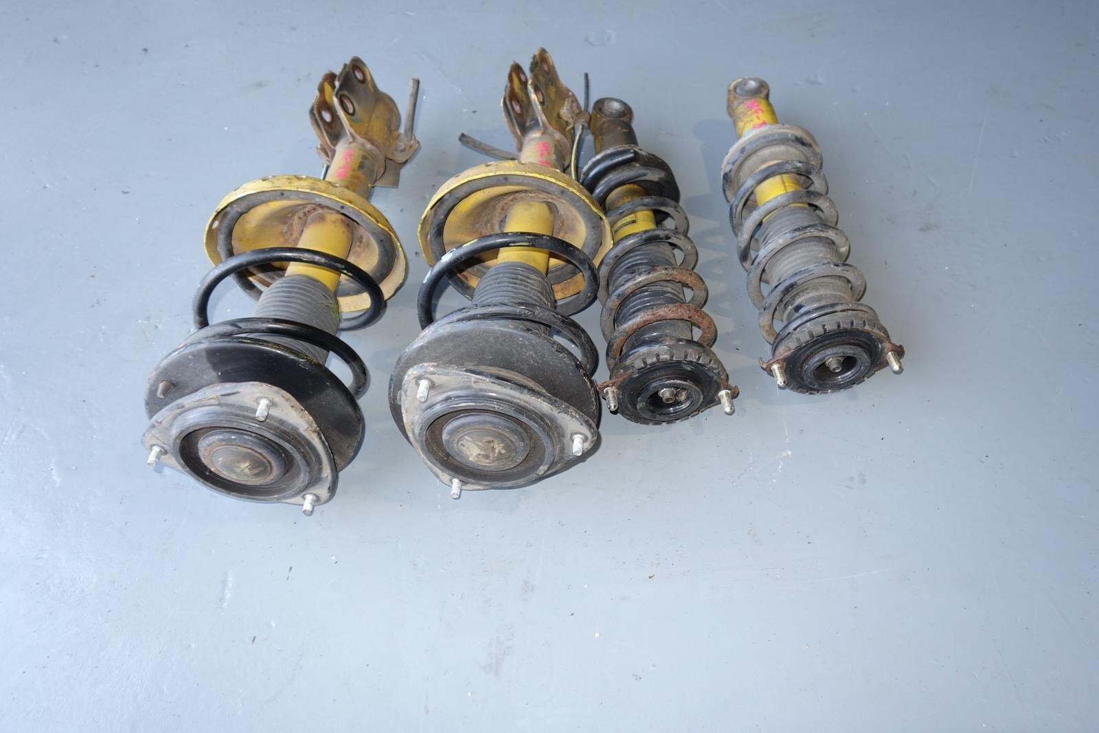JDM Subaru Legacy Bilstein Yellow Shocks Struts Springs 2005-2009 # MF -852