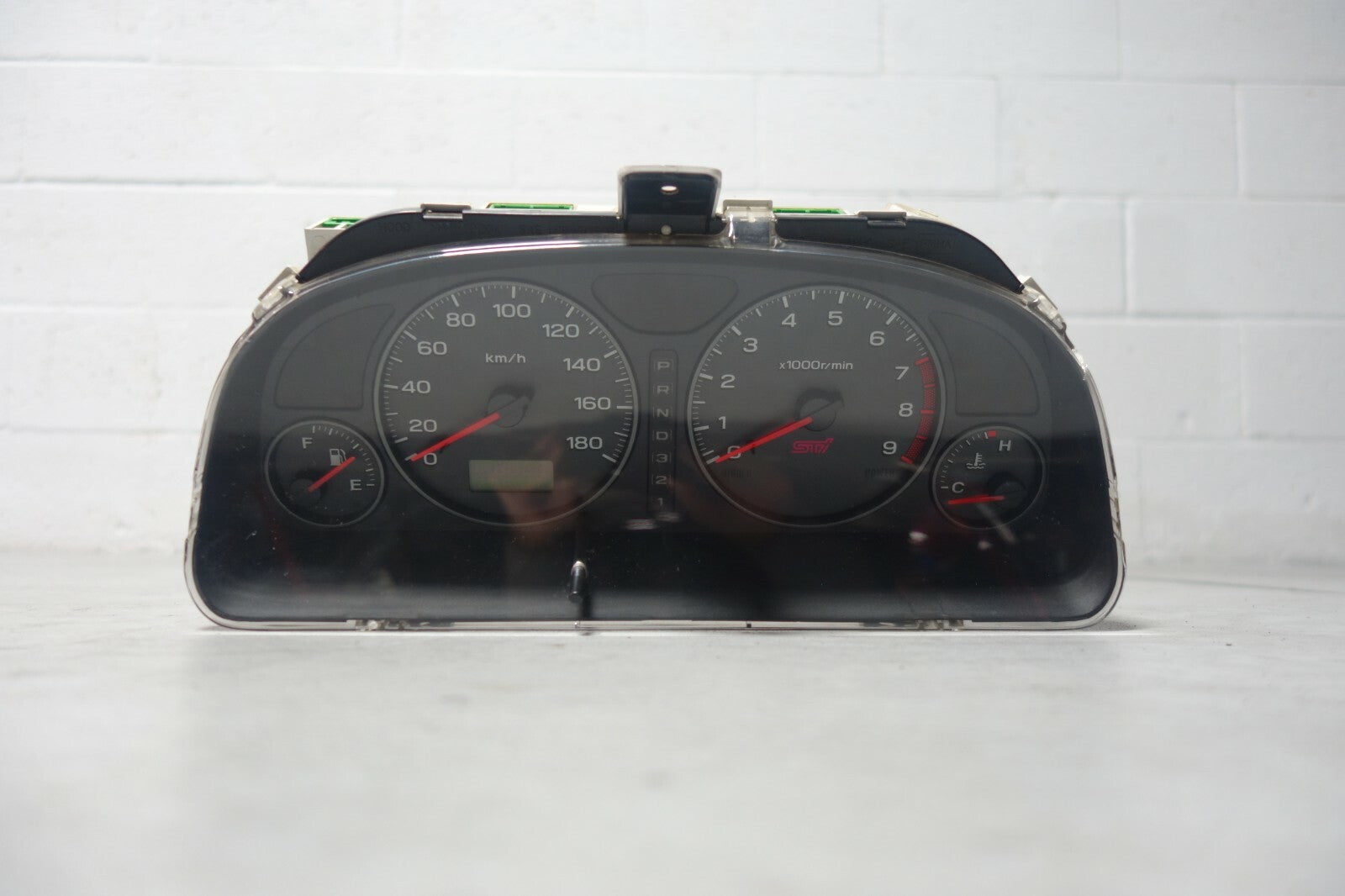 JDM Subaru Forester SF5 STi OEM Automatic Gauge Cluster Speedometer 1998-2002