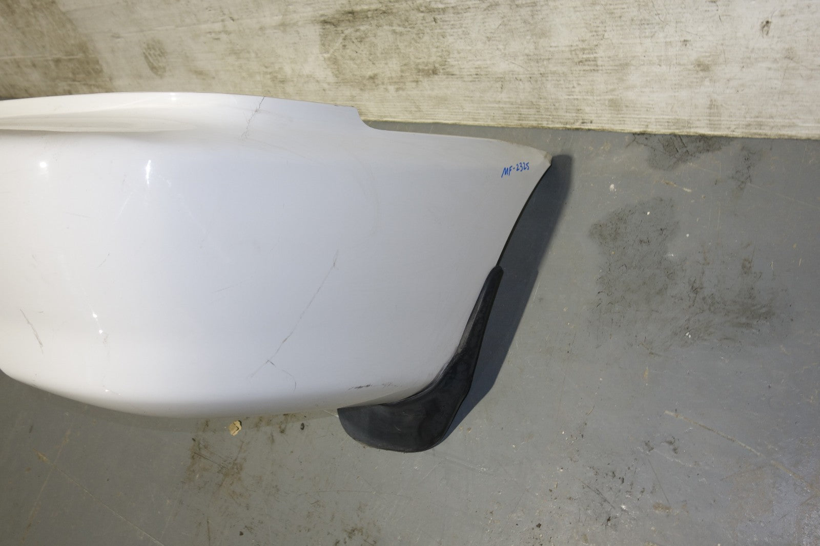 JDM 1998-2001 Spec Acura Integra Type R DC2 OEM 2-DR Rear Bumper Cover 1994-2001