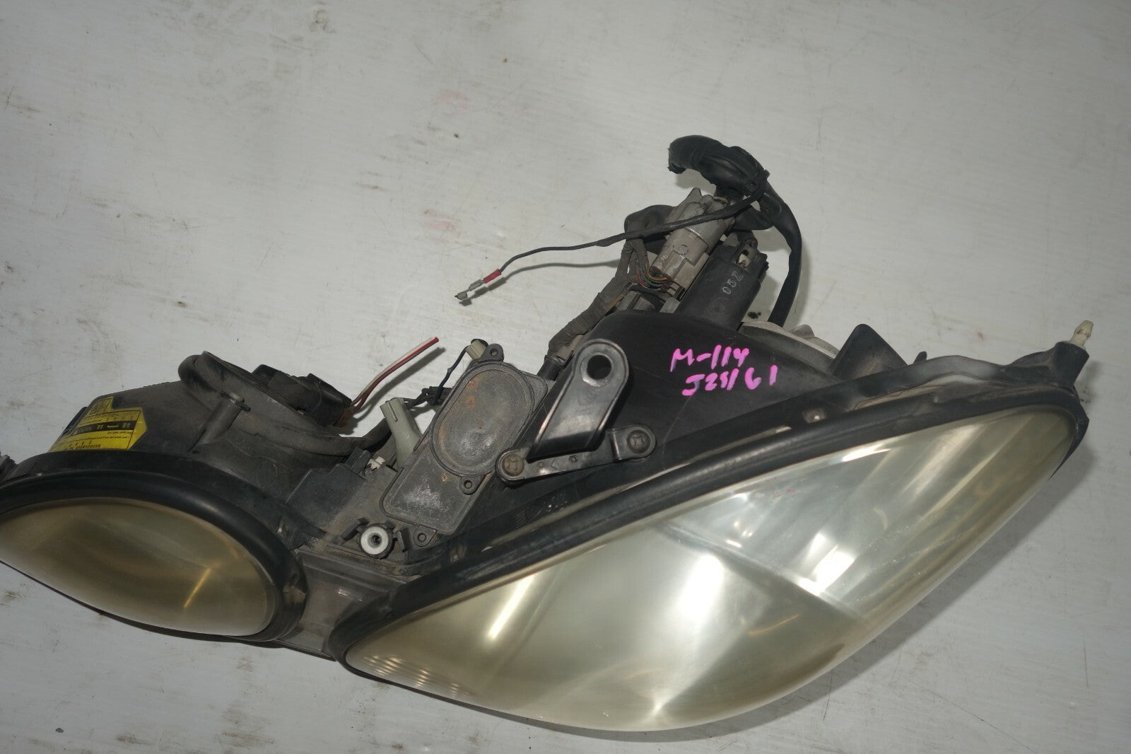 JDM 1998-2005 TOYOTA ARISTO LEXUS GS300 HID HEAD LIGHTS HEADLAMPS TOYOTA JZS161