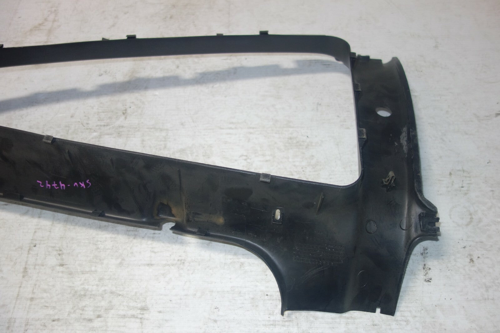 JDM Honda CRX Si Rear Quarter Panel Trim Plastic For Glass OEM LH 1988-1991