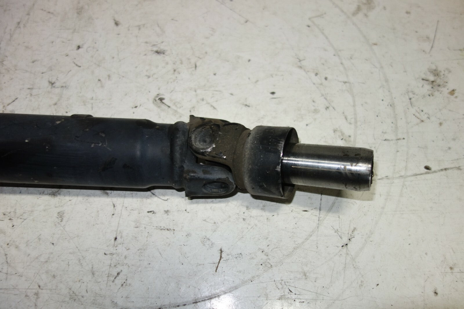 JDM Subaru Legacy Propeller Drive Shaft 5-Speed Manual Twin Turbo BE5 2000-2004