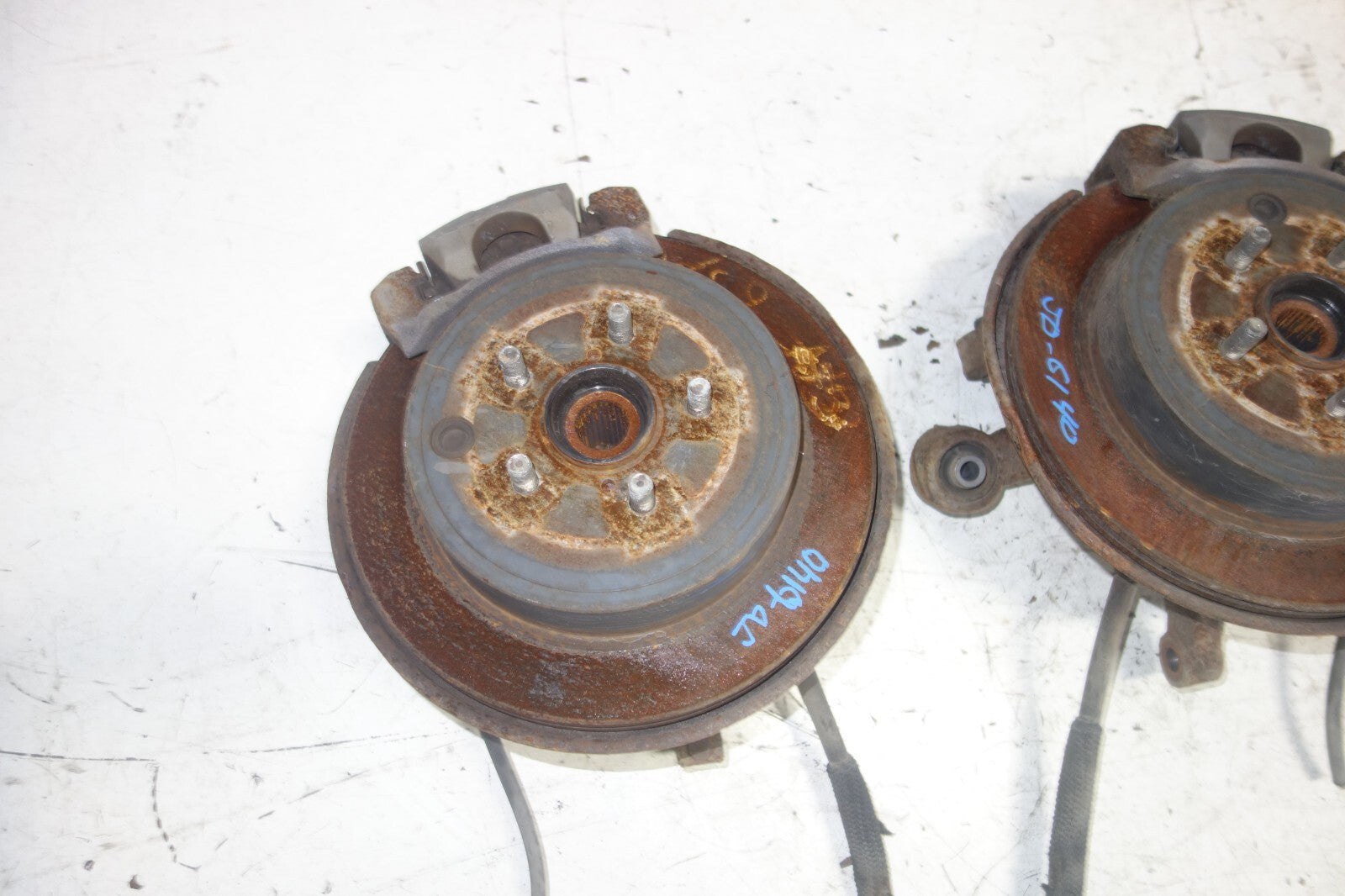 JDM Subaru Legacy Rear Spindle Hub Caliper Knuckles Left & Right BR9 2010-2014