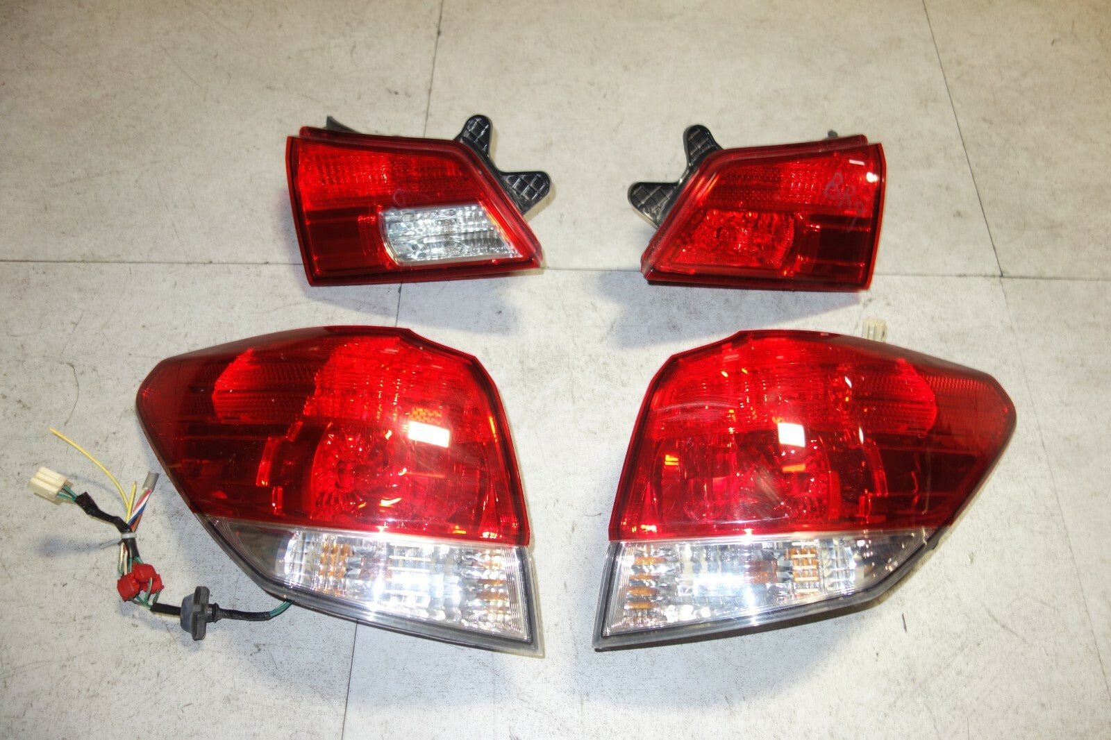 JDM Subaru Legacy BR9 Wagon Taillights Tail Lamps 2010 2011 2012 2013 2014