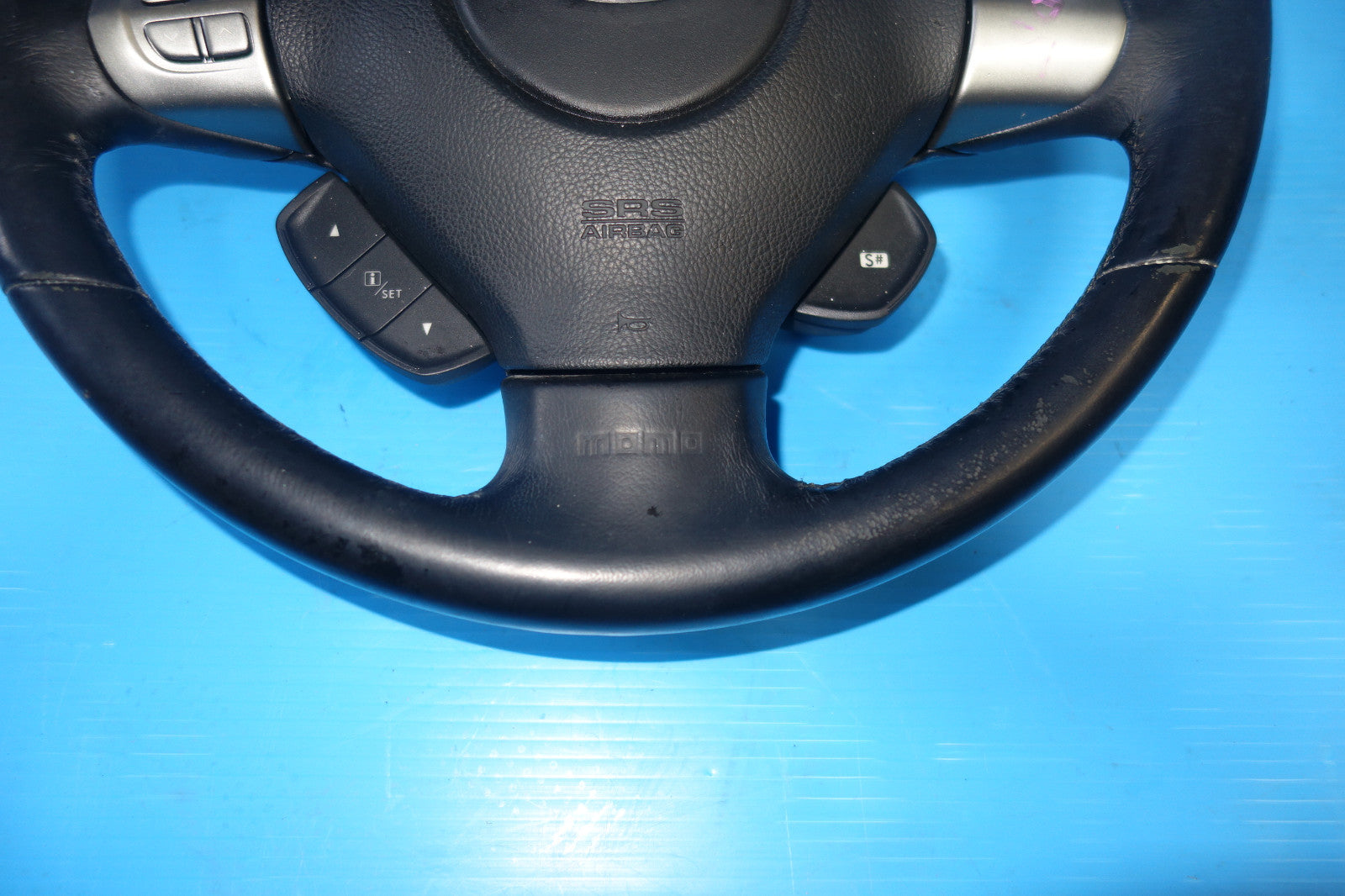 JDM Subaru Legacy & Outback OEM Momo Steering Wheel & Hub Rare BP5 2005-2009