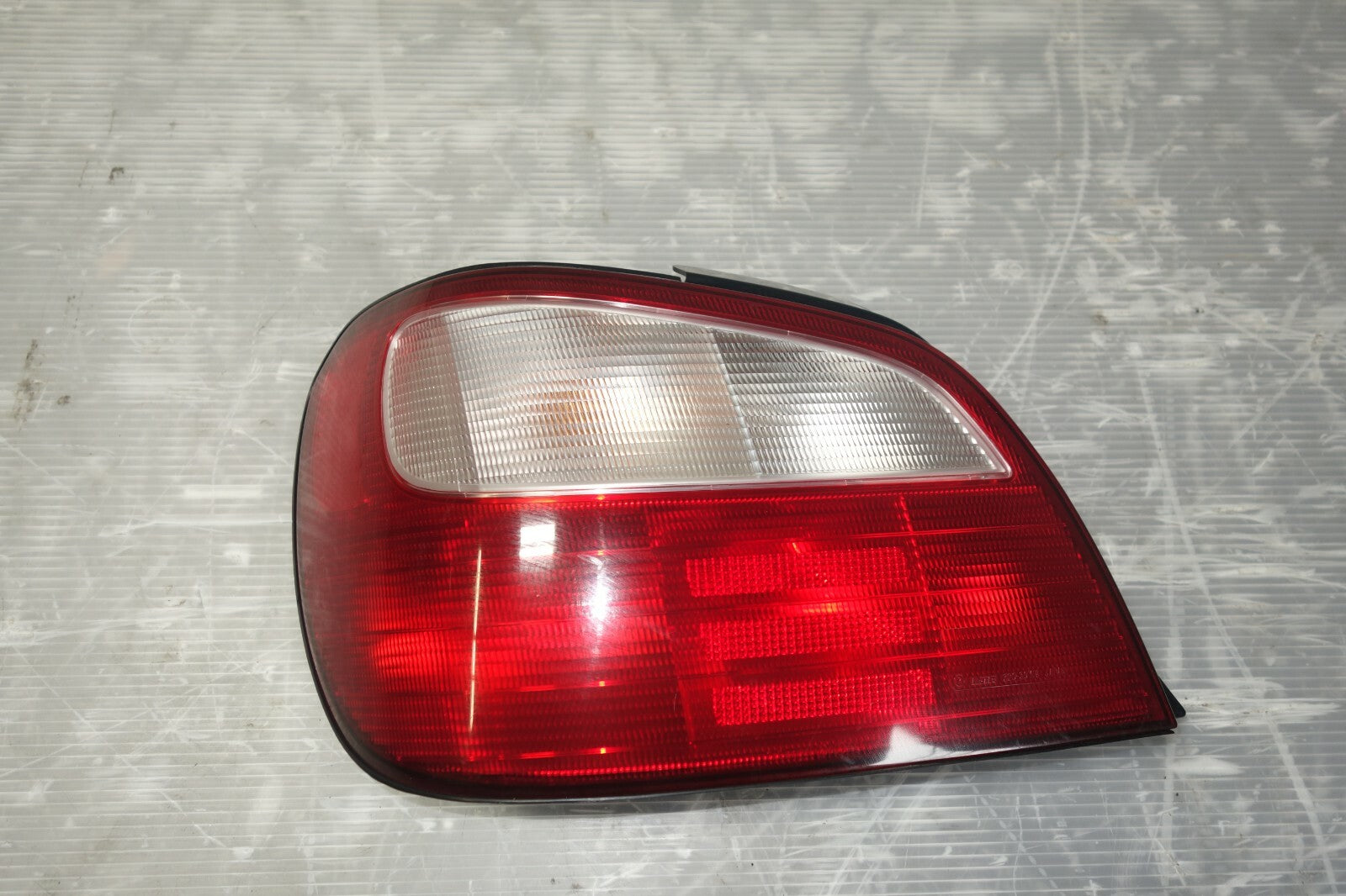 JDM 2002-2003 SUBARU IMPREZA WRX STi V7 OEM TAIL LIGHT TAIL LAMP 4 DOOR SEDAN LH