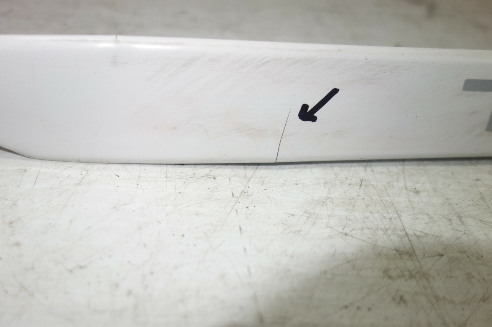 JDM 91-99 TOYOTA SW20 MR2 OEM  REAR SIDE VENTS MR-2 EXTERIER TRIM VENT MR-2