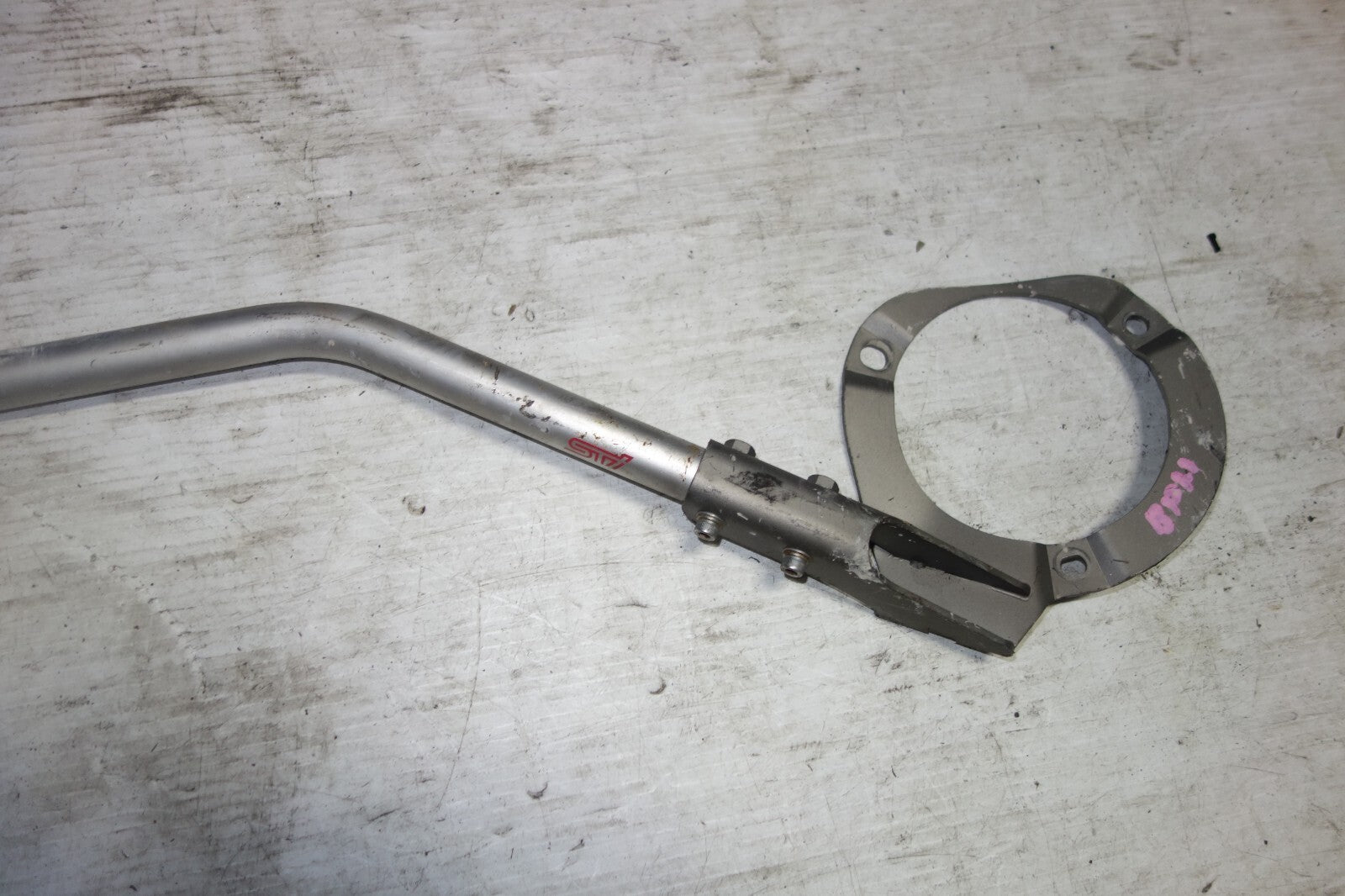 JDM Subaru Legacy /Outback Strut Bar Front Flexible STI 2005 2006 2007 2008 2009