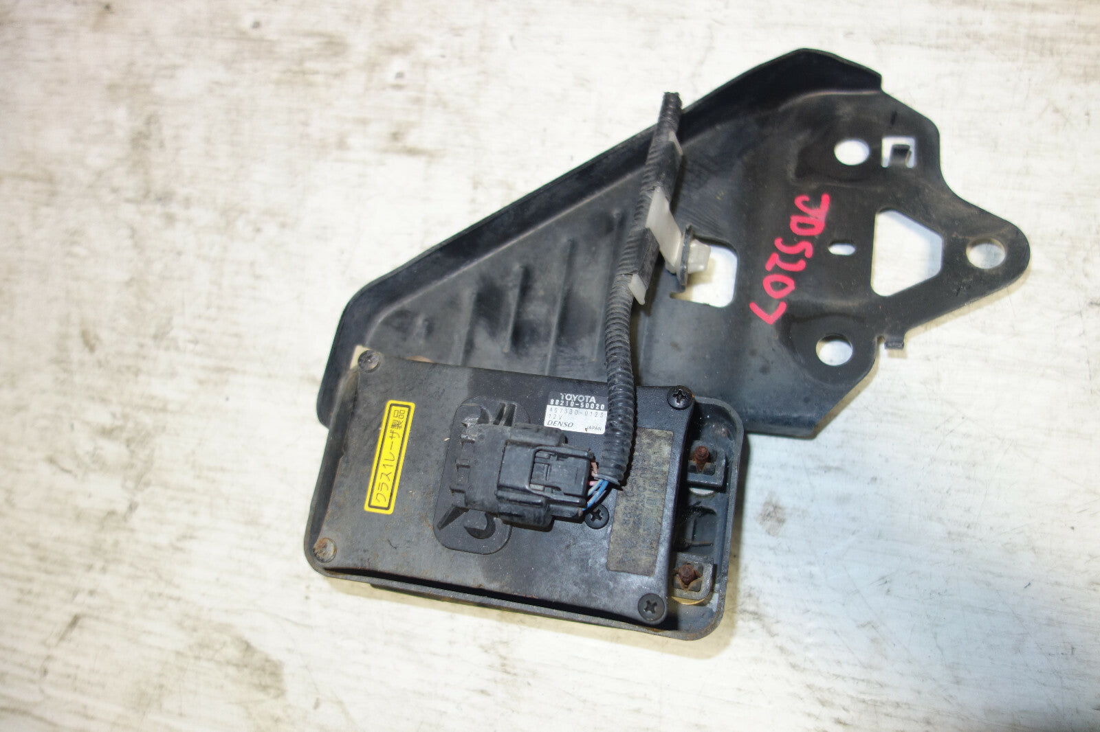 JDM Lexus LS430 Toyota Celsior Radar Cruise Control Sensor Module 2001-2006