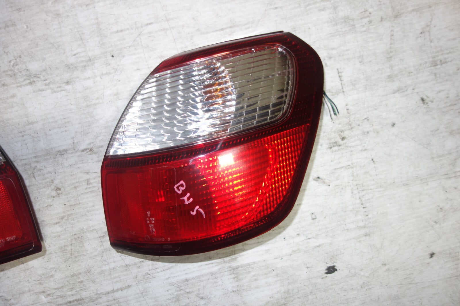 JDM Subaru Legacy Wagon Taillights BH5 Left & Right 2000 2001 2002 2003 2004