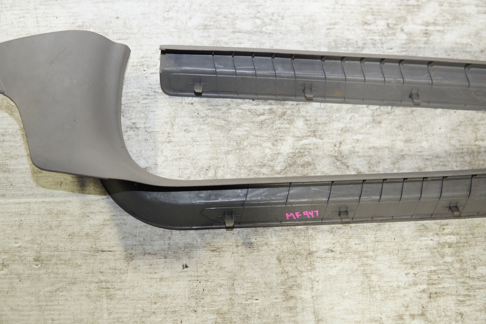 Subaru Forester Door Sills Genuine Rh LH 2003-2008 MF-447