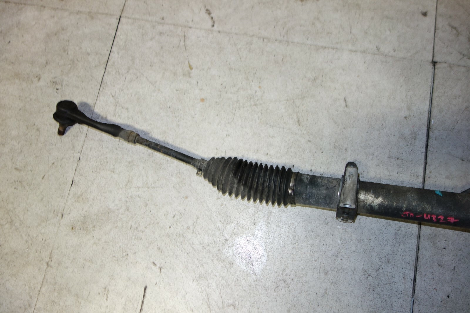 JDM LEXUS IS300 RIGHT HAND DRIVE OEM ROCK & PINION  TOYOTA ALTEZZA SXE10 01-2005