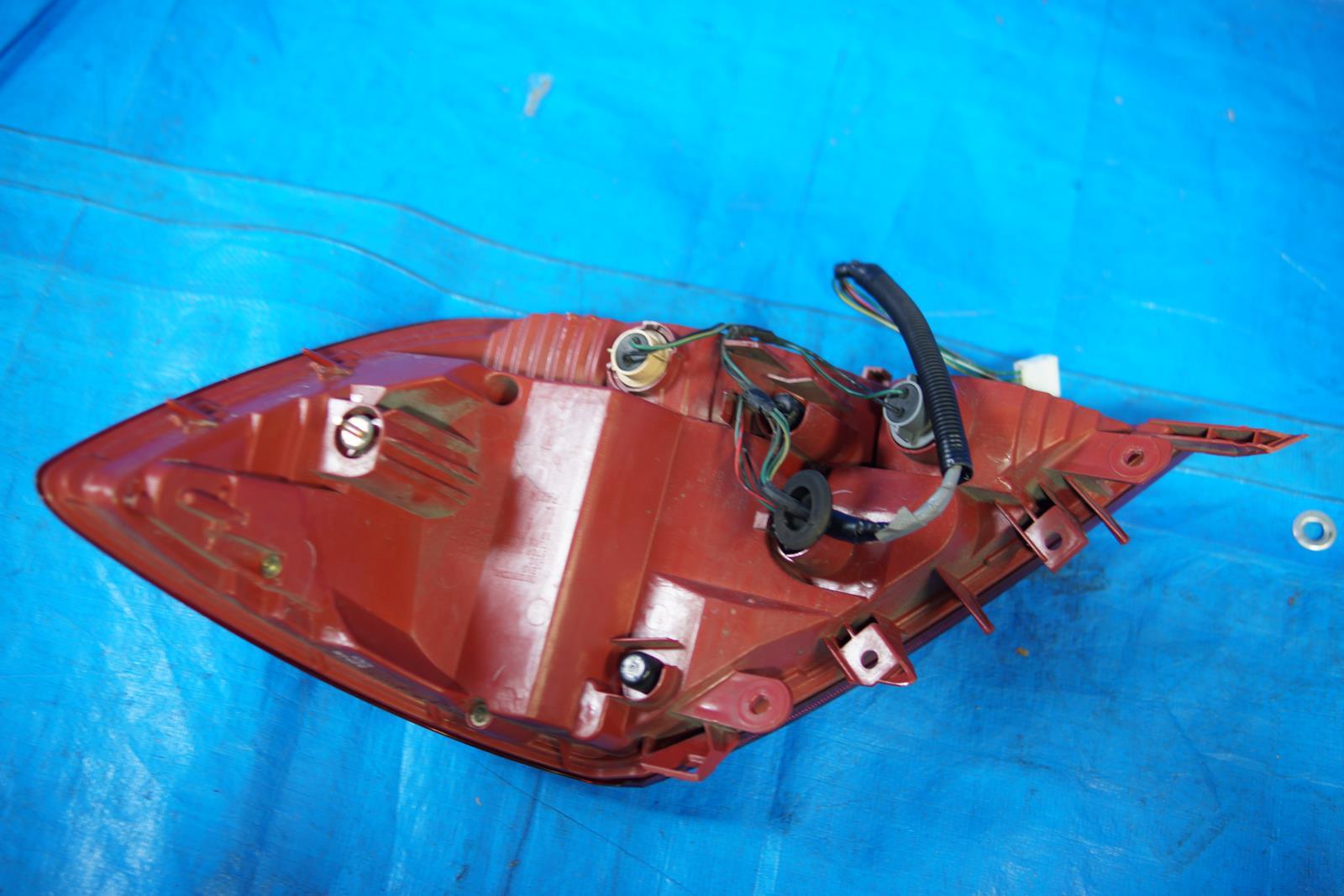 JDM Acura RL Left Side Driver Side Tail Light Lamp OEM 2005-2008