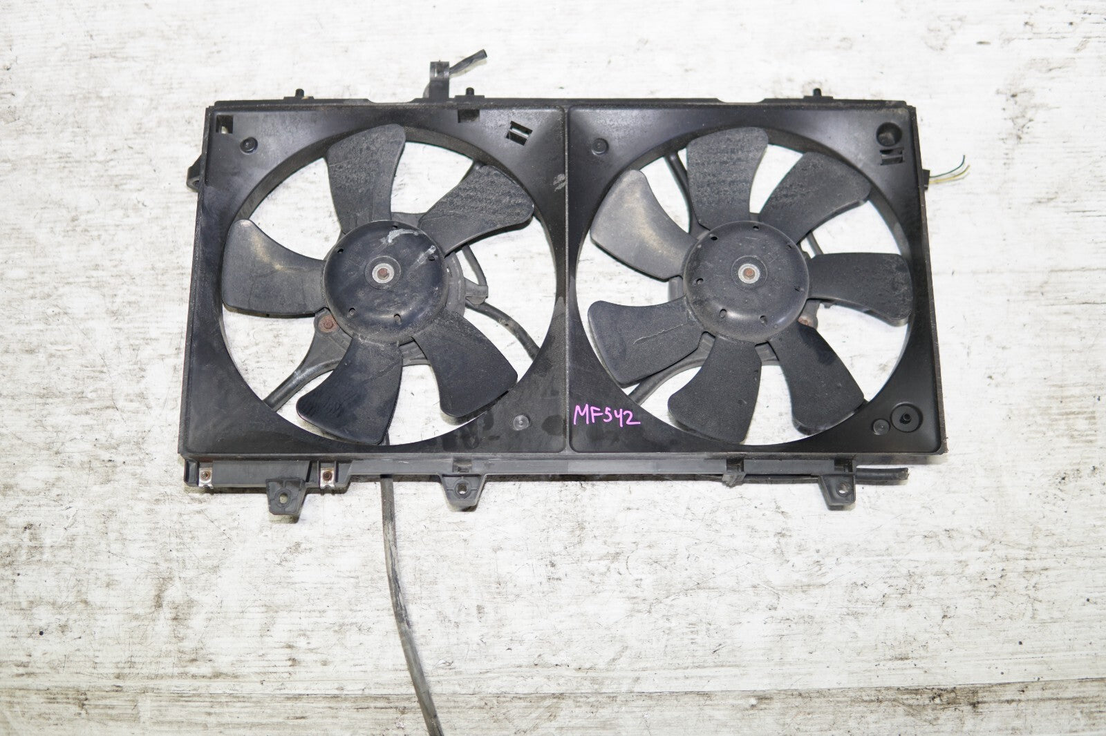 JDM 2003-2008 SUBARU FORESTER OEM RADIATOR ASSEMBLY SHROUD SG5 RAD FAN