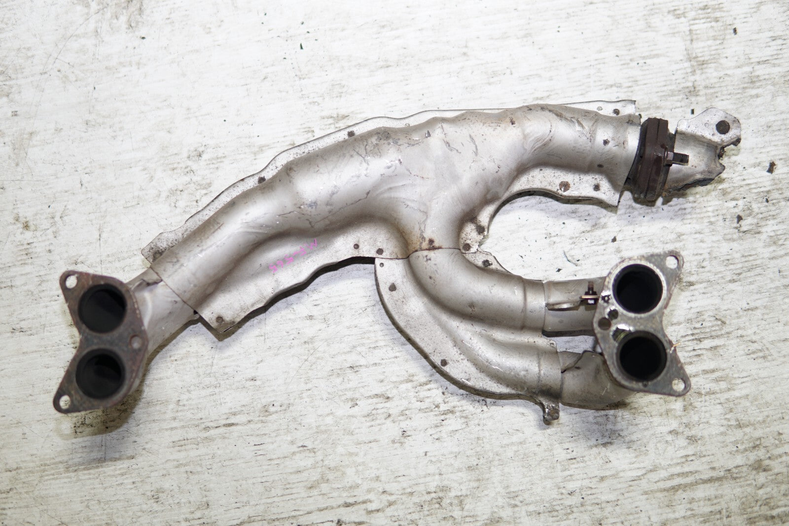 JDM Subaru Impreza / Forester / Legacy Outback Exhaust Manifold NA 2000-2005