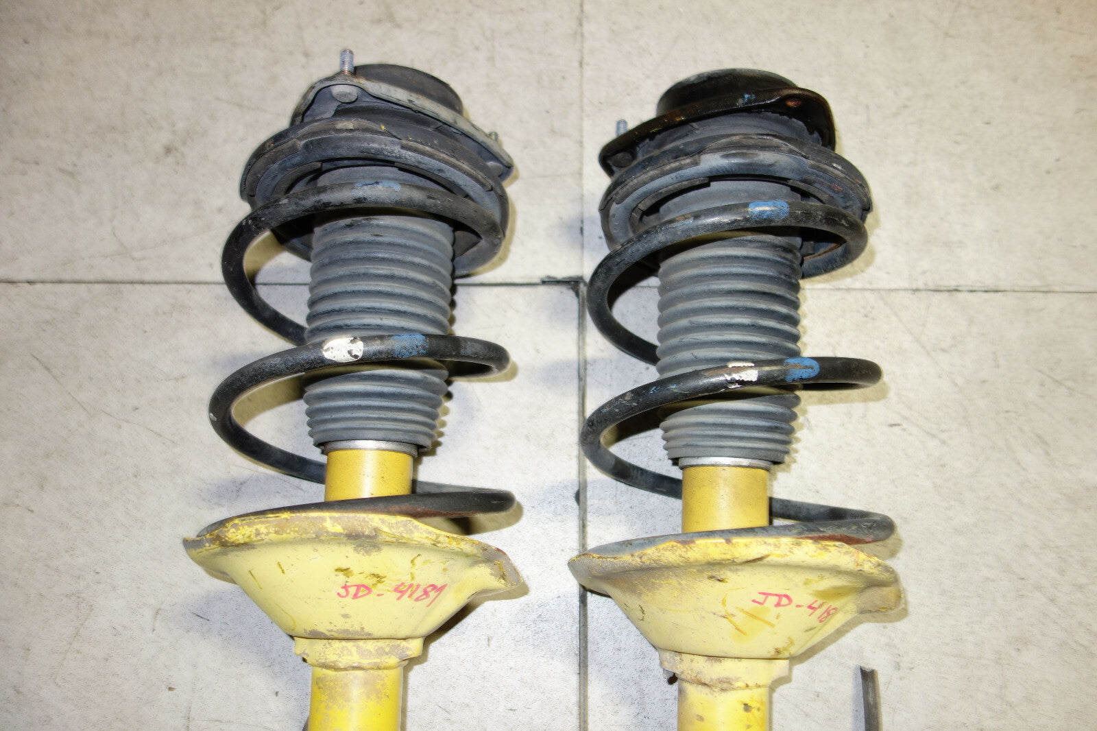 JDM Subaru Legacy Impreza WRX STi Forester Front Shocks Coil Spring Struts 90-04