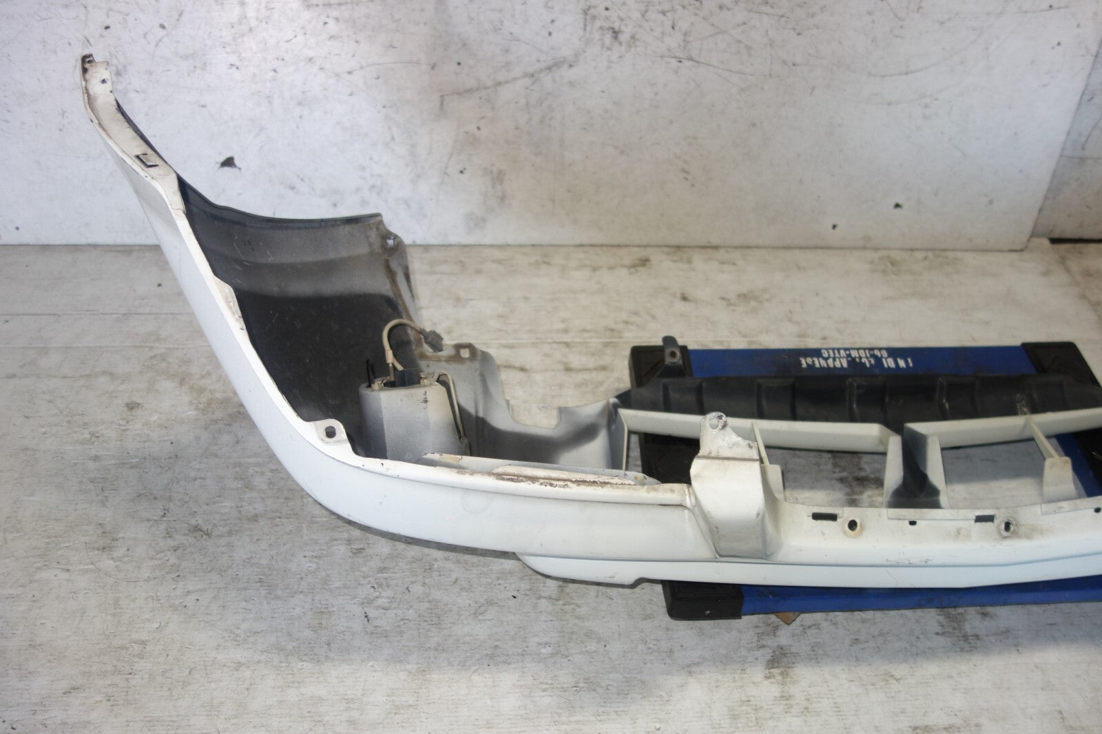 JDM Nissan X-Trail GT OEM Front Bumper Cover Fog Lights PNT30 2000-2006 #6618