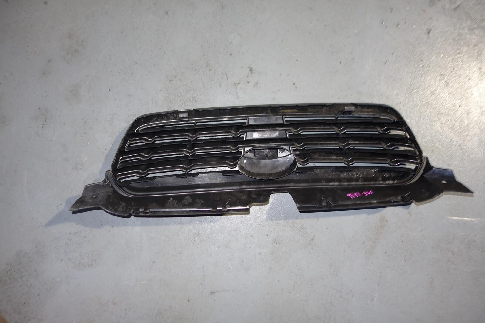 JDM Subaru Legacy Oem Grille BP5 BL5 2008-2009 MF-1616
