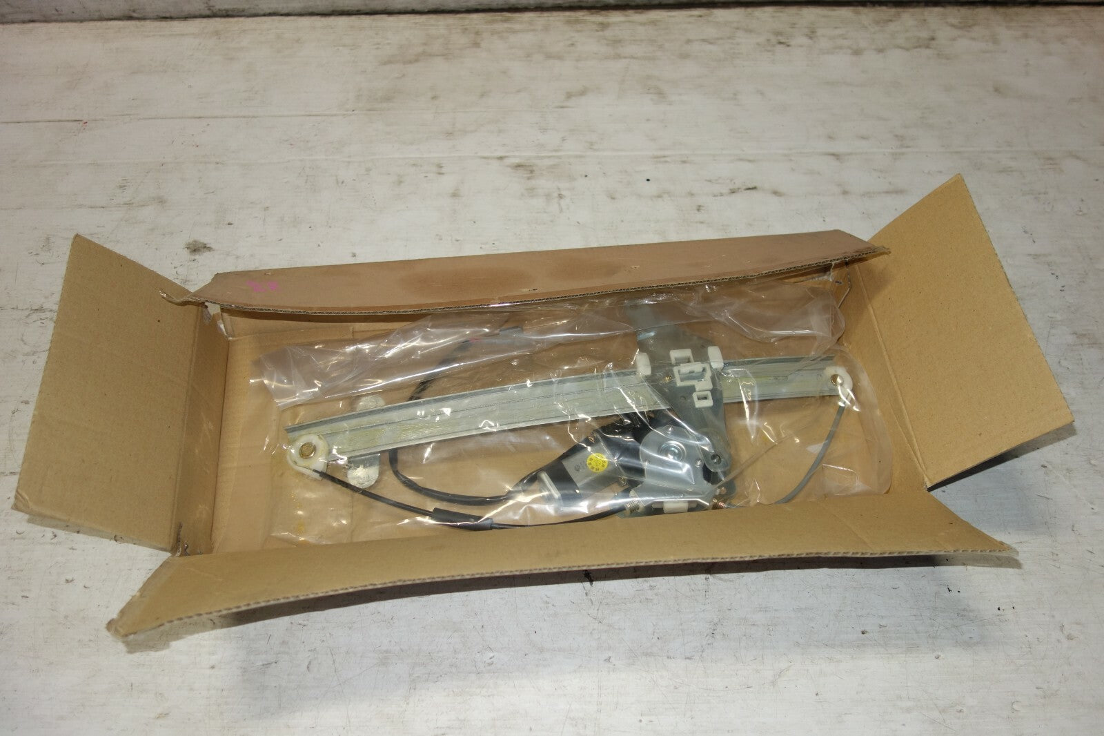 JDM Toyota Corolla Front Left Power Window Regulator & Motor 1993-1997