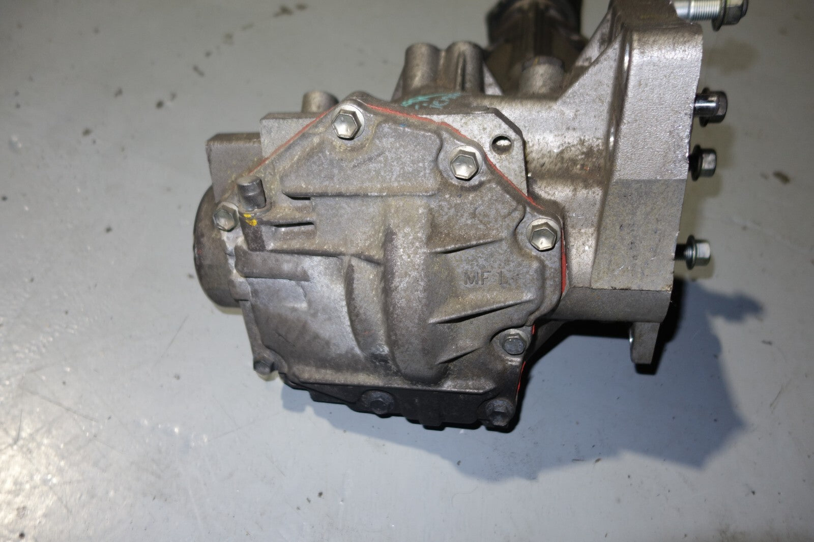 JDM 2011-2019 TOYOTA SIENNA TRANSFER CASE DIFFERENTIAL 2GR 3.5L  LOW MILEAGE